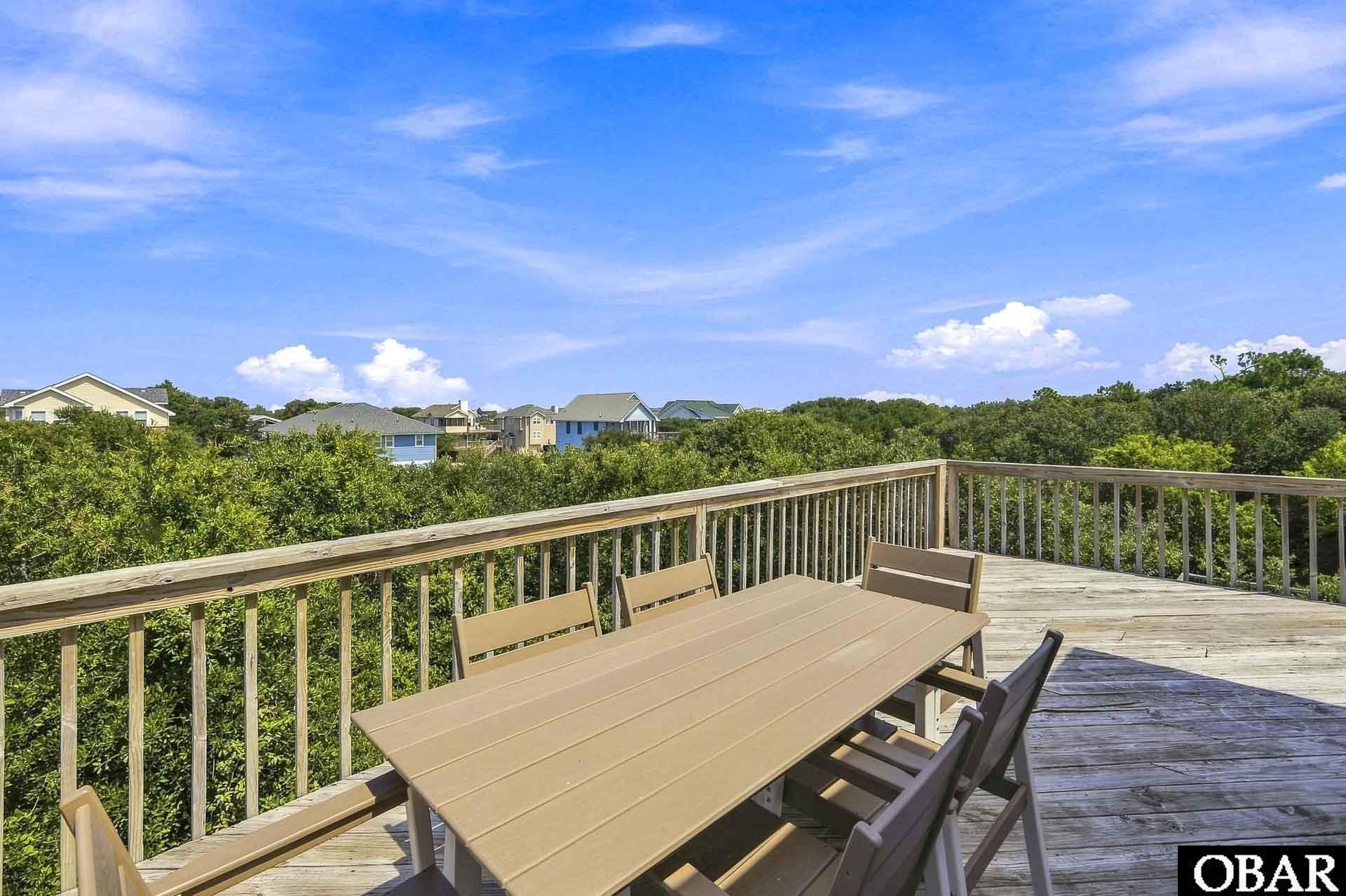 747 Willet Court