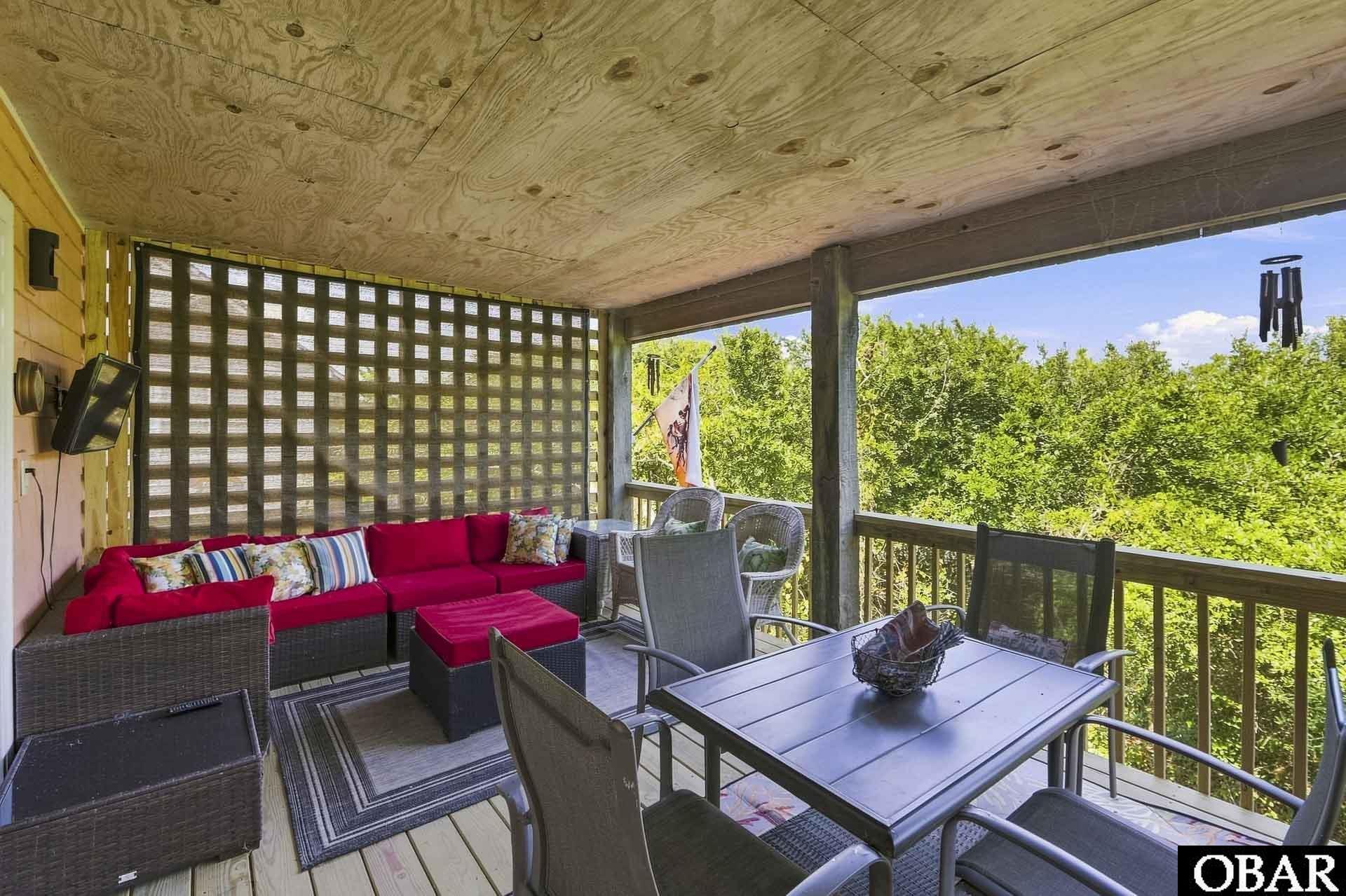 747 Willet Court