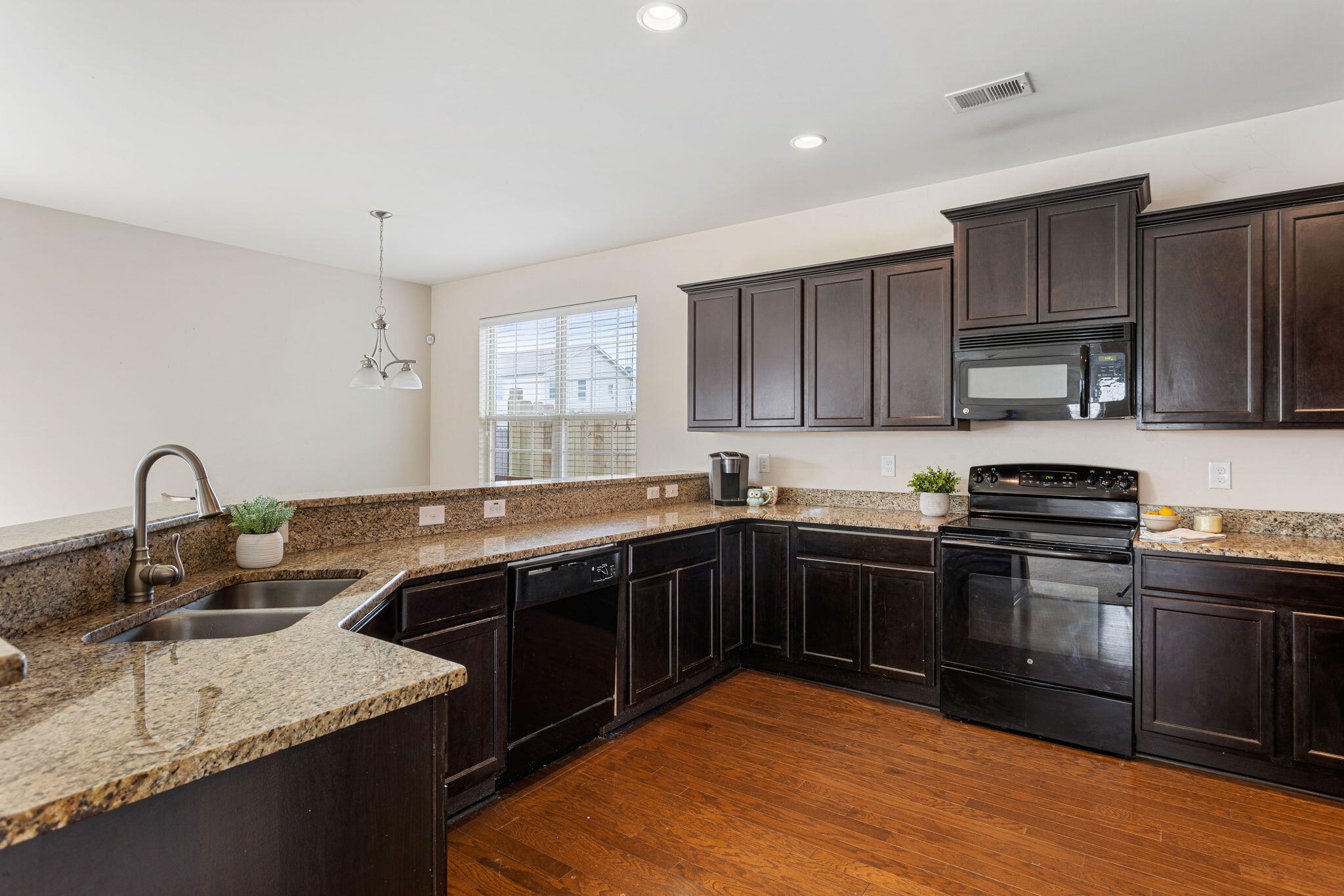 7621 High Maple Circle