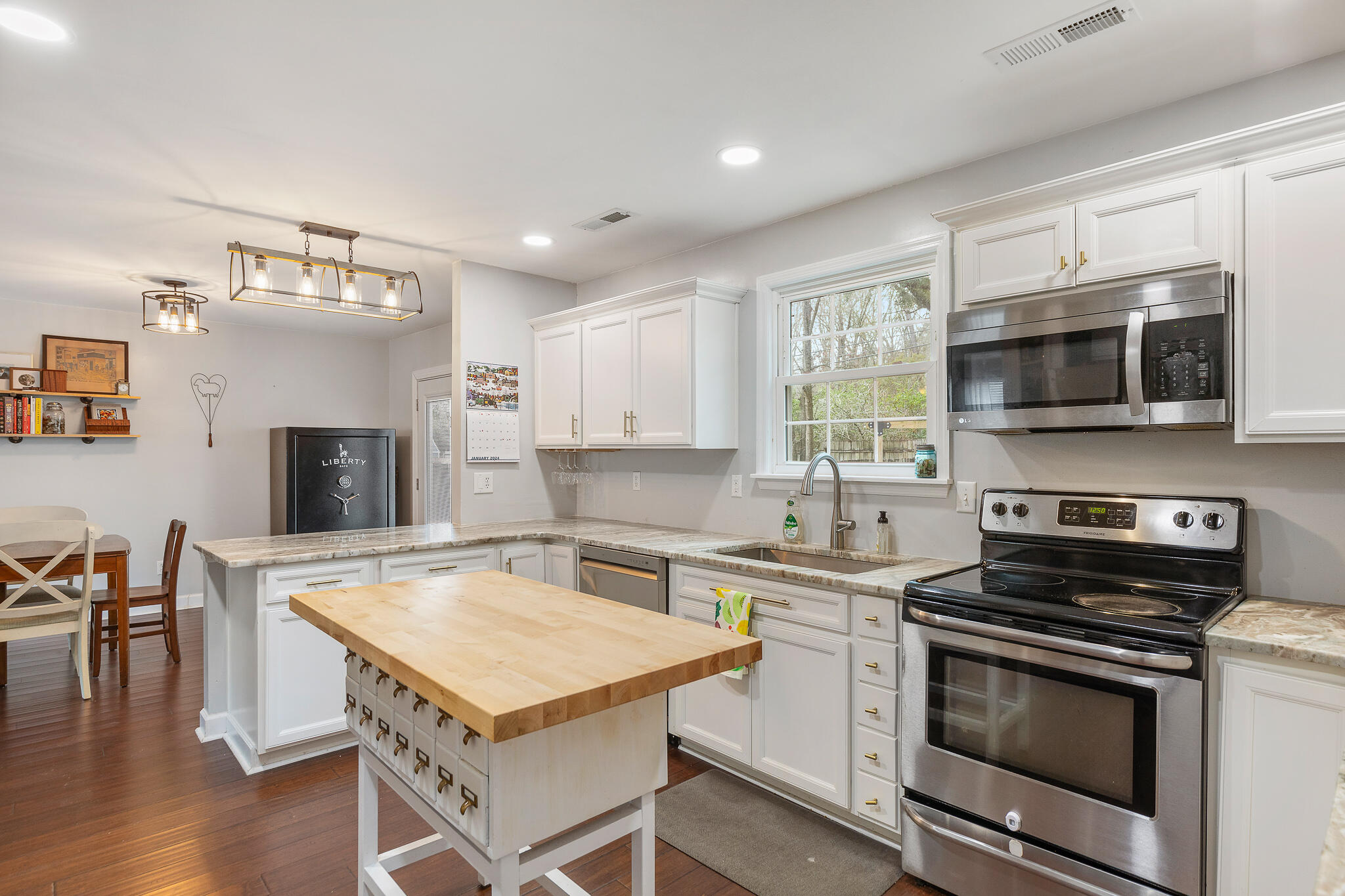 102 Bayberry Run