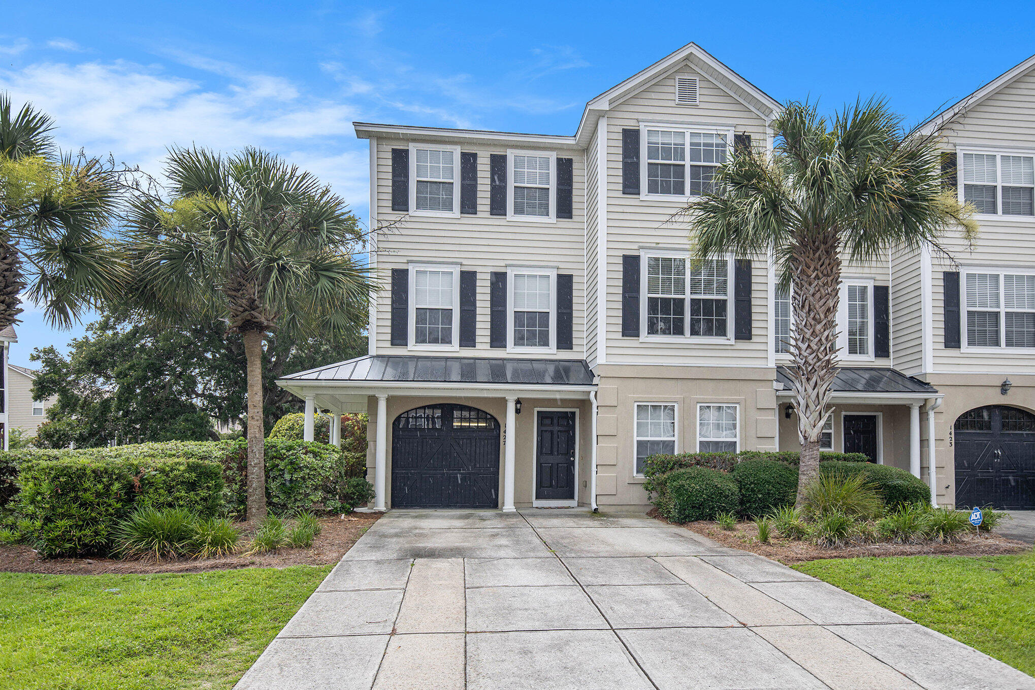 1427 Hamlin Park Circle