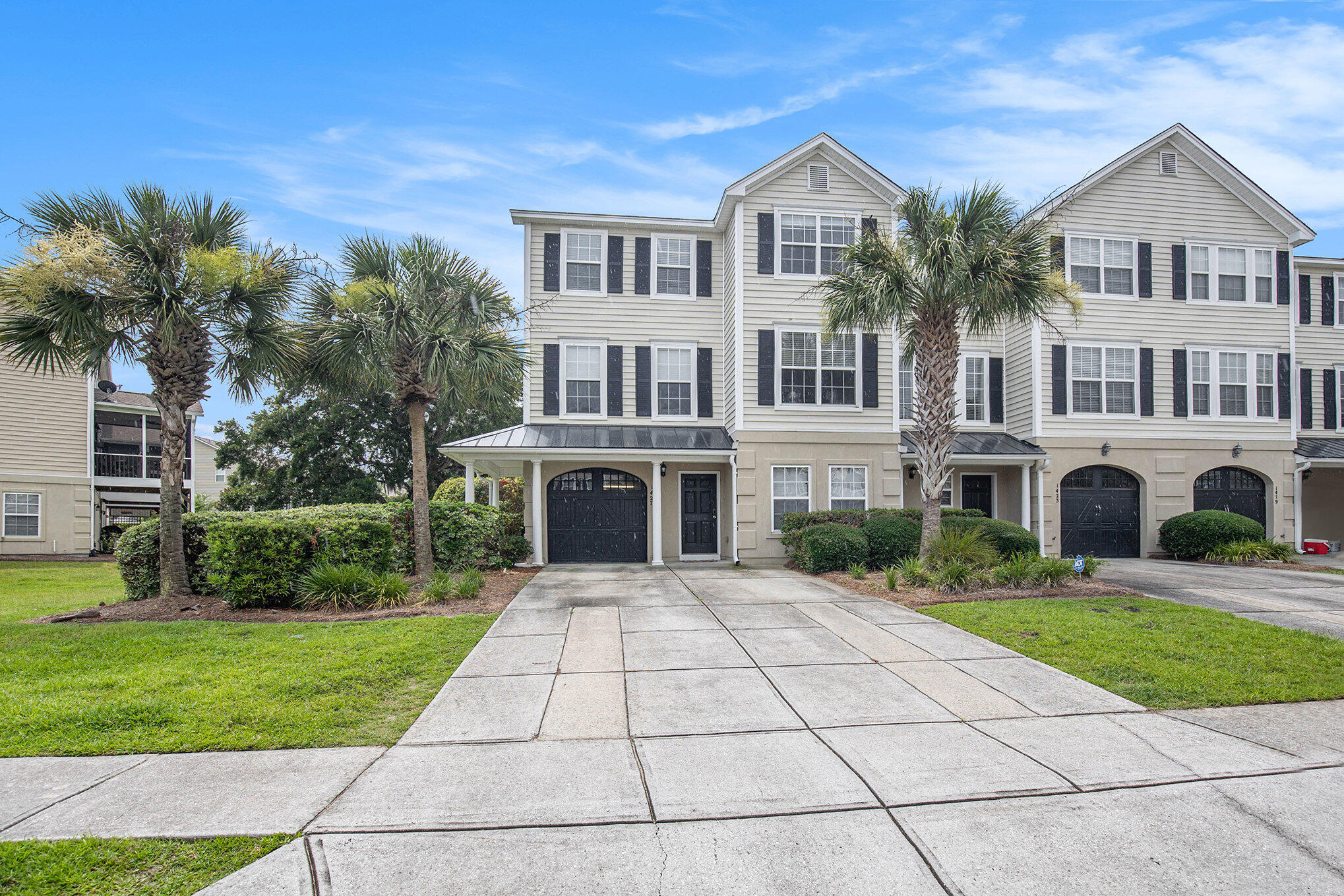 1427 Hamlin Park Circle