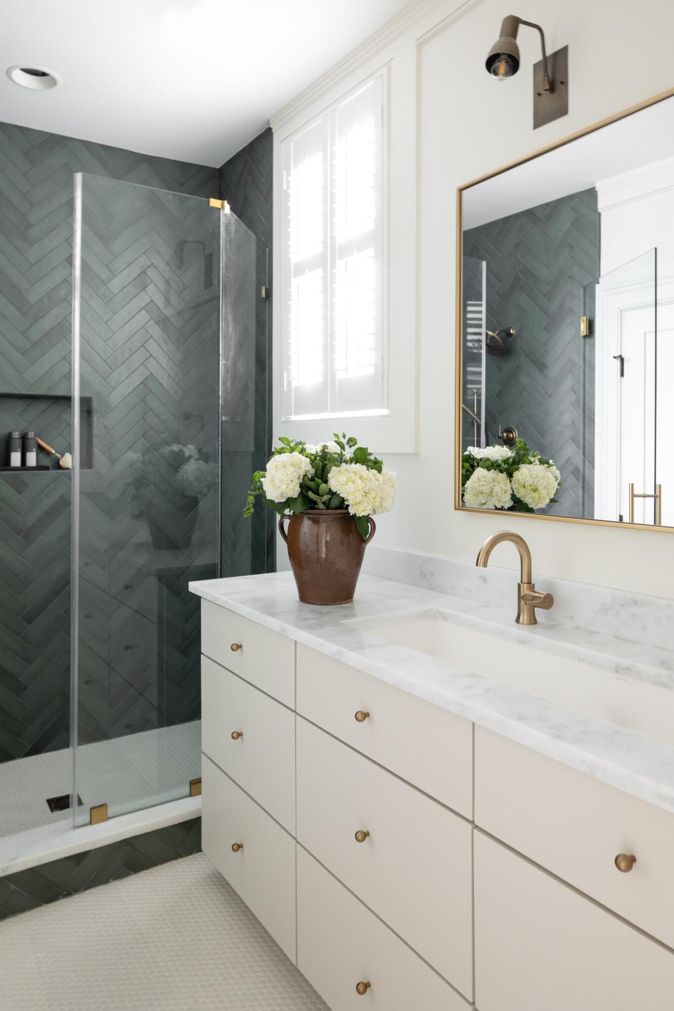 93 Beaufain Street # B