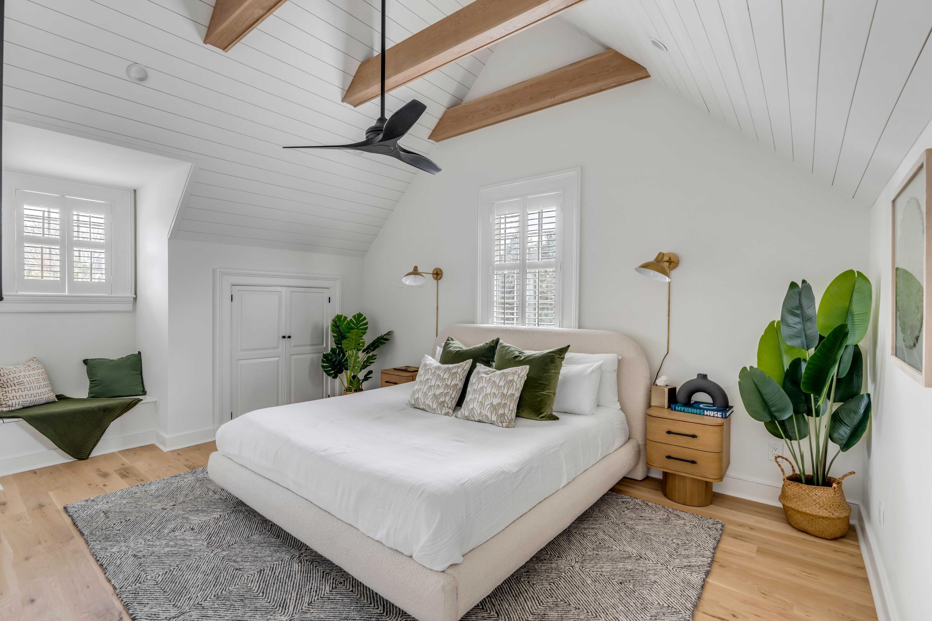 93 Beaufain Street # B