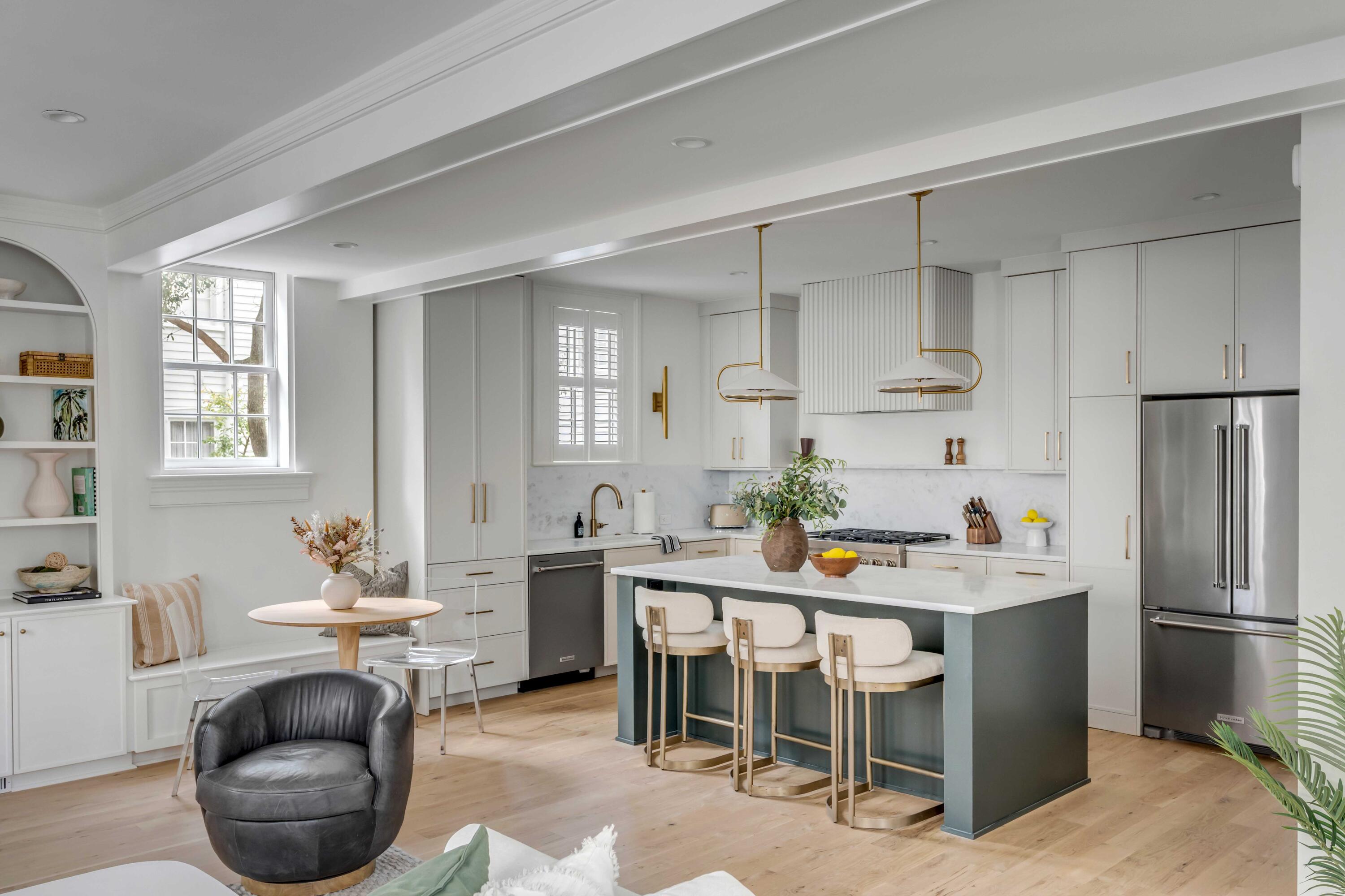 93 Beaufain Street # B