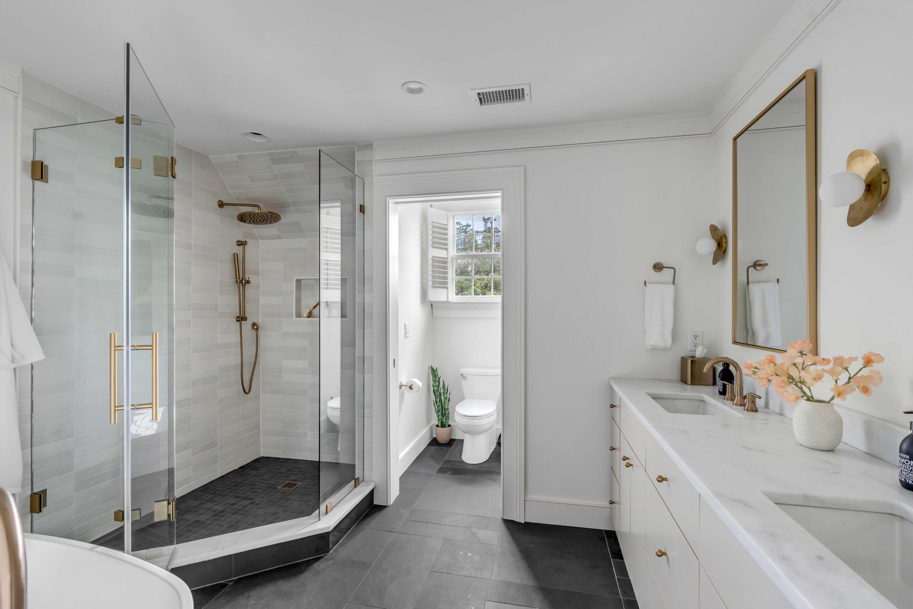 93 Beaufain Street # B