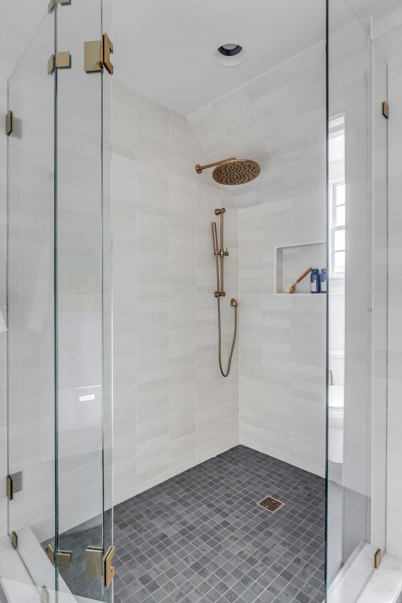 93 Beaufain Street # B