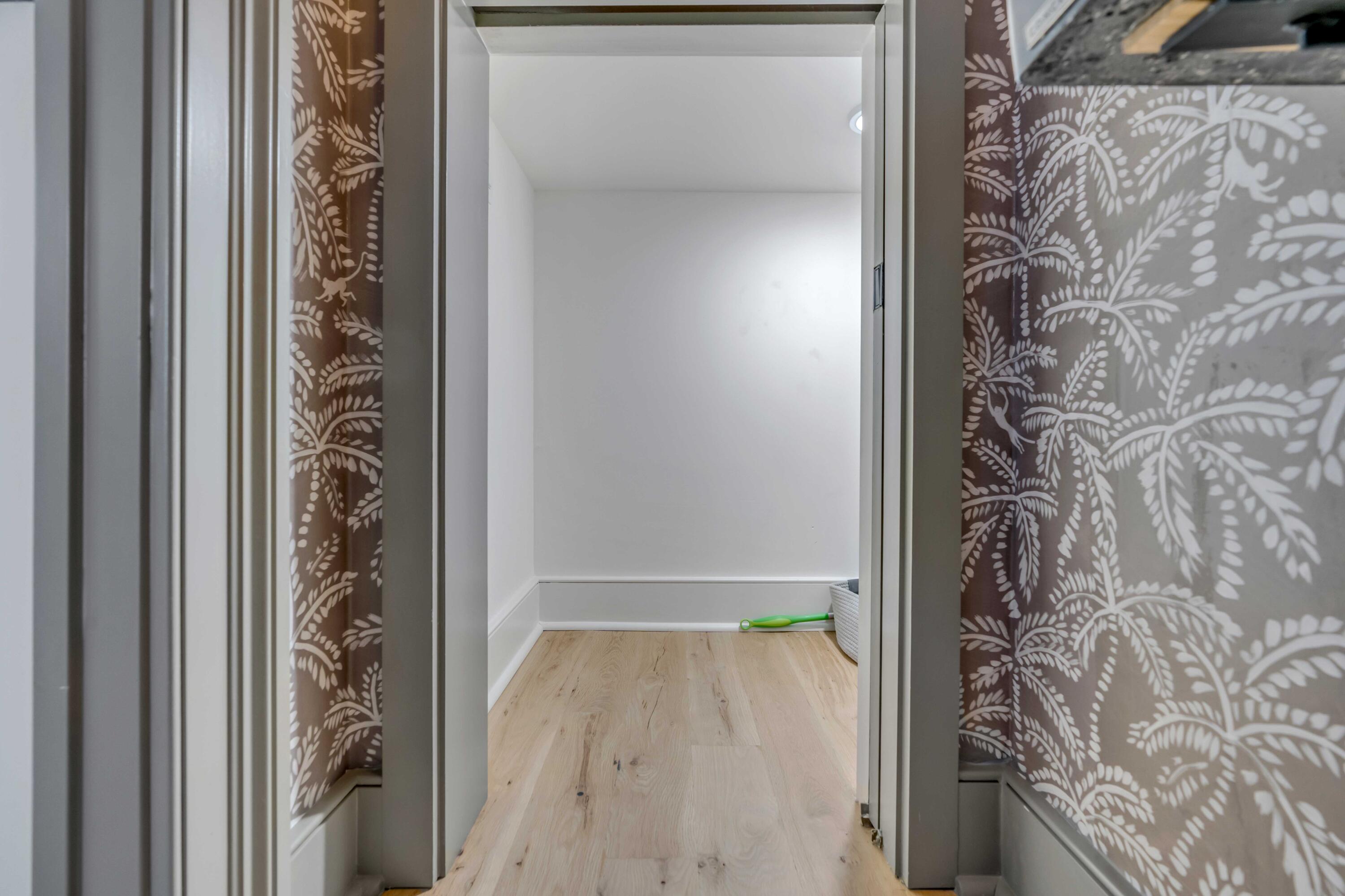 93 Beaufain Street # B