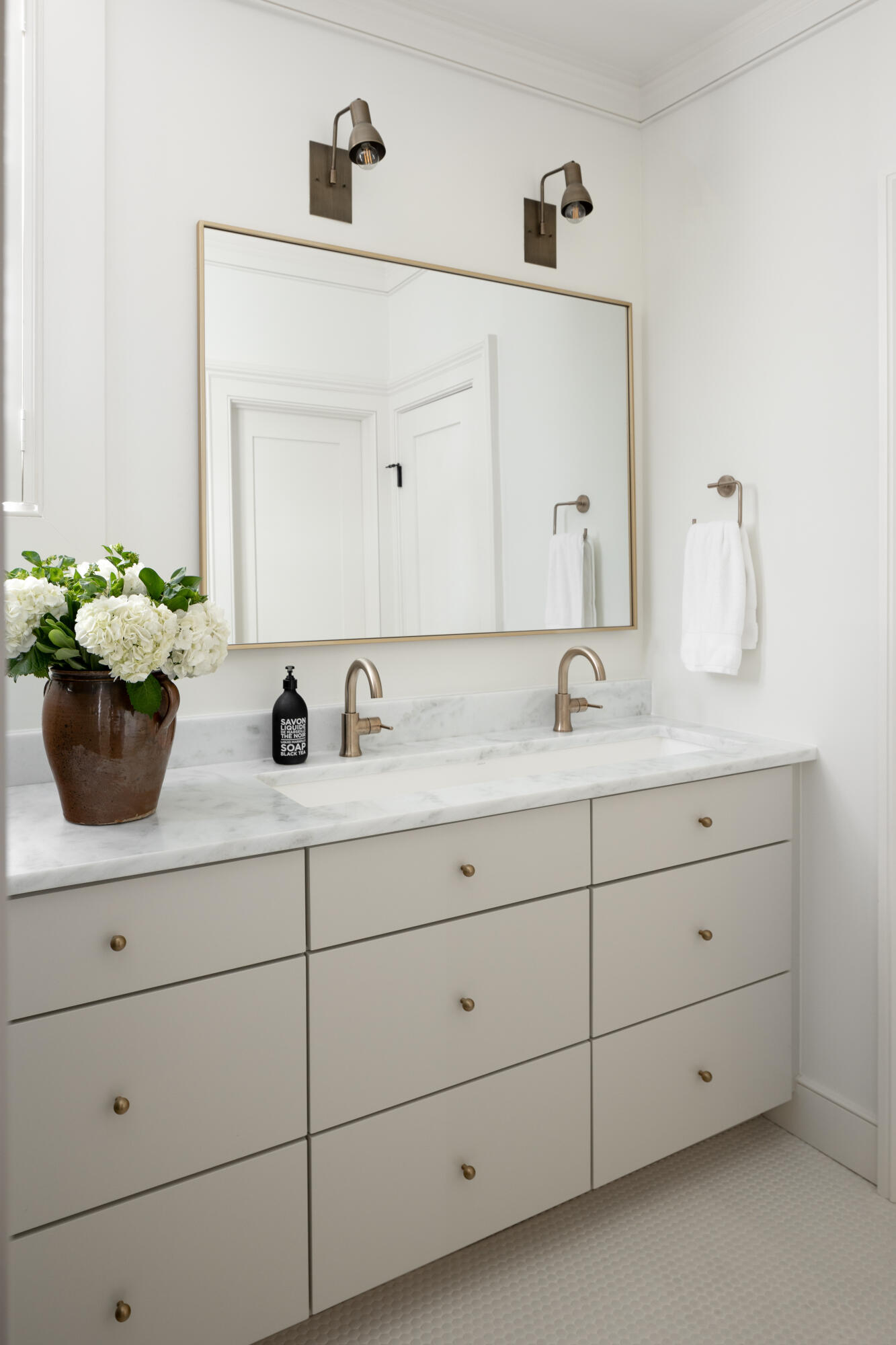 93 Beaufain Street # B