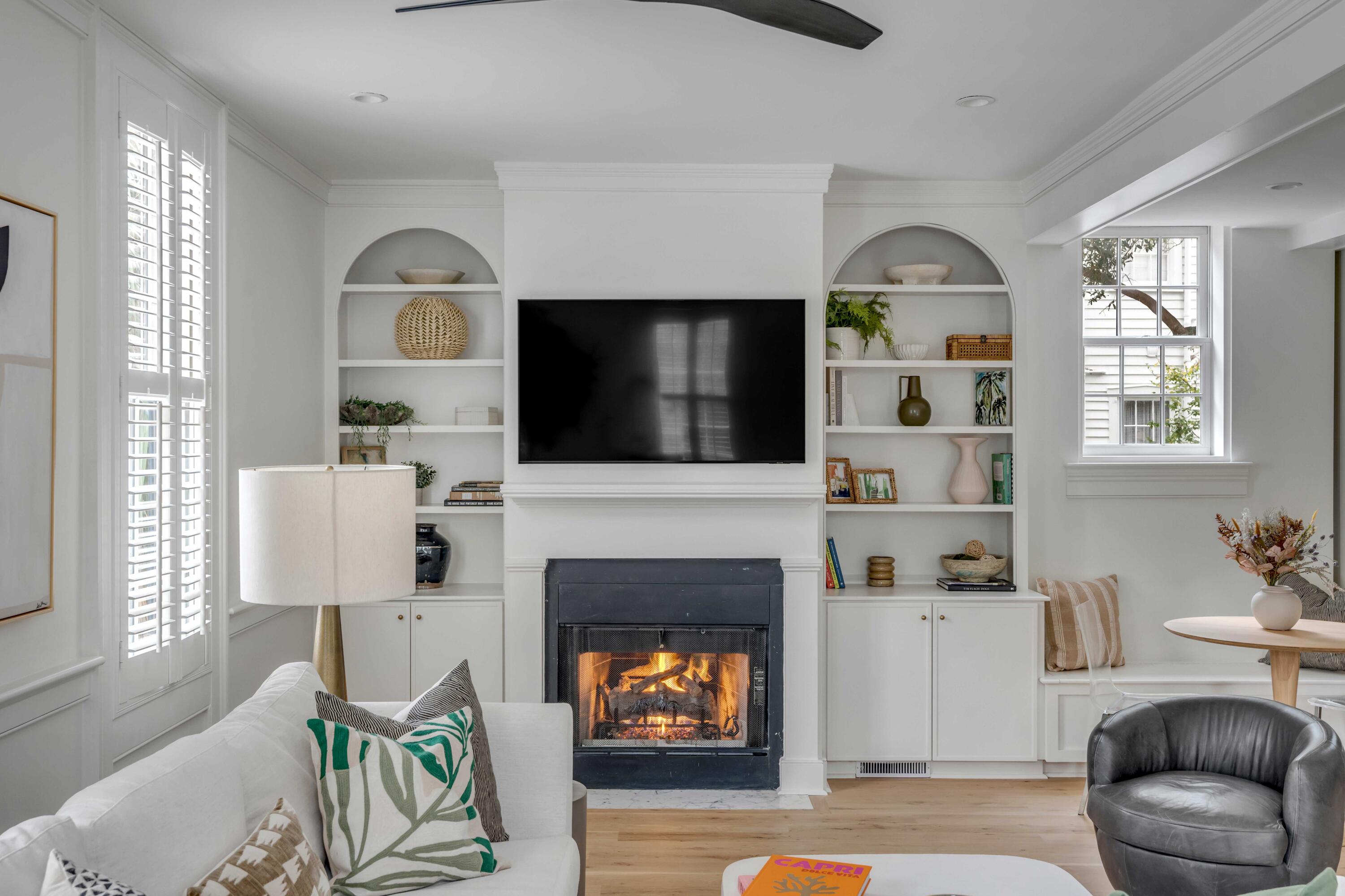 93 Beaufain Street # B