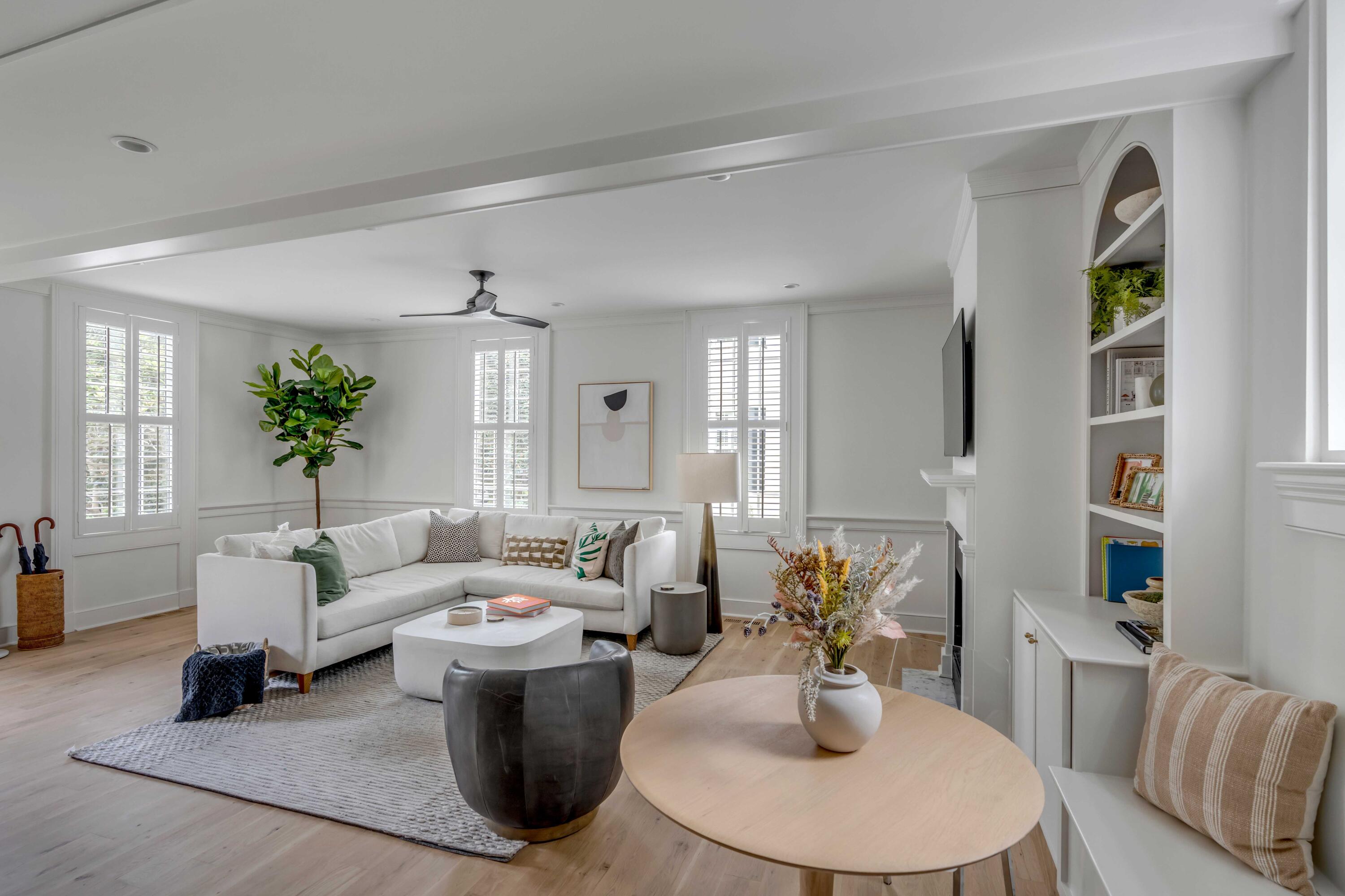 93 Beaufain Street # B