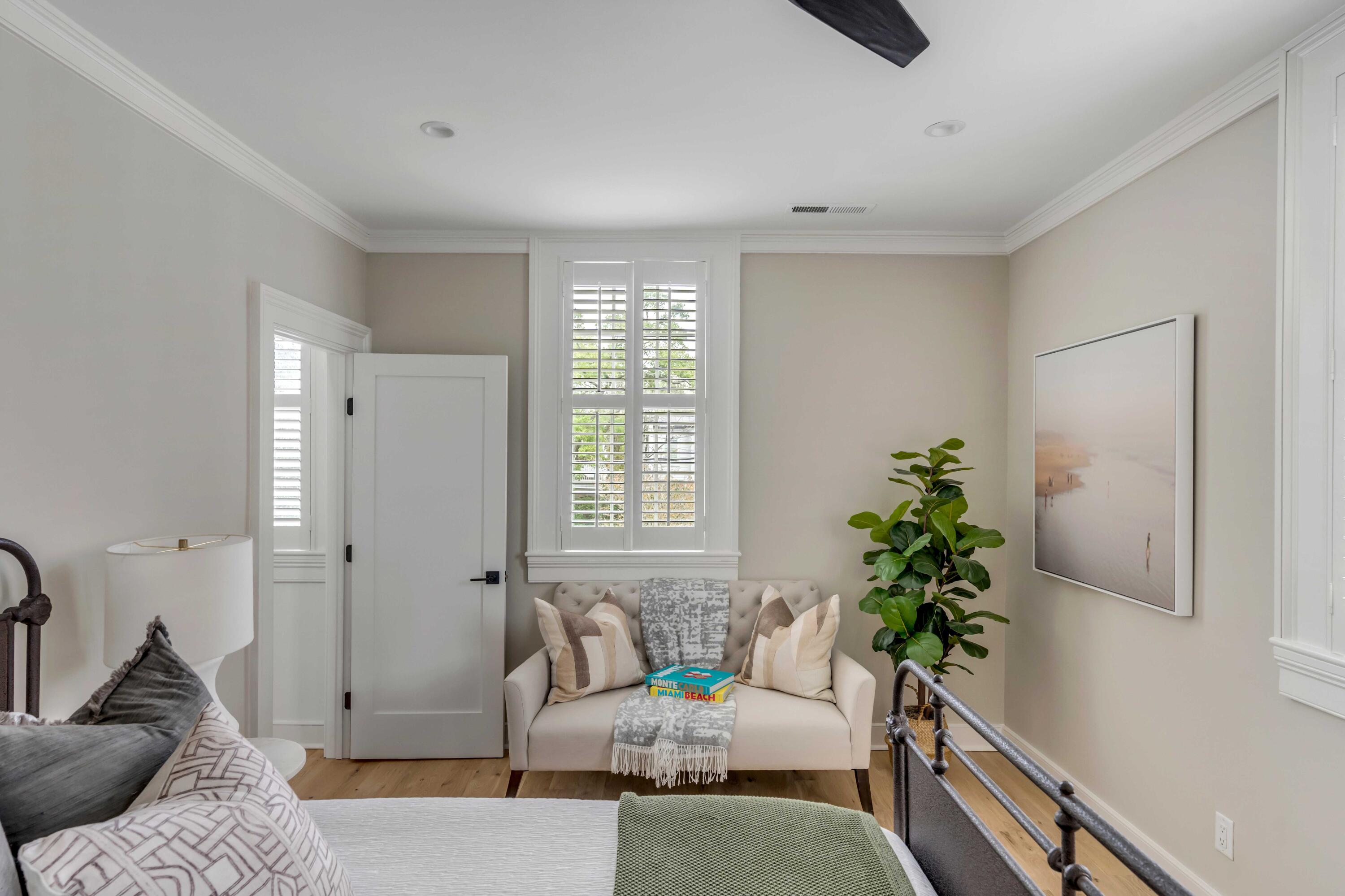 93 Beaufain Street # B