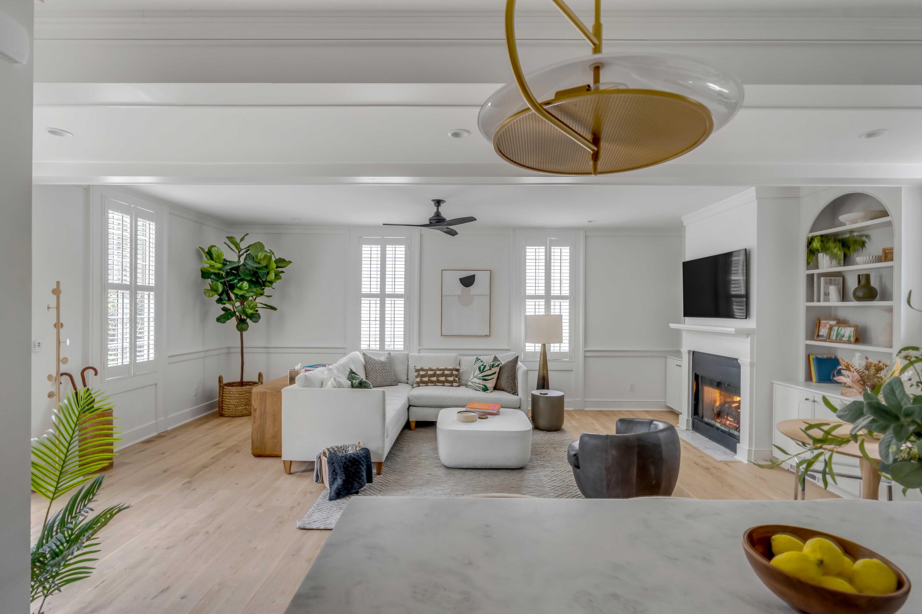 93 Beaufain Street # B