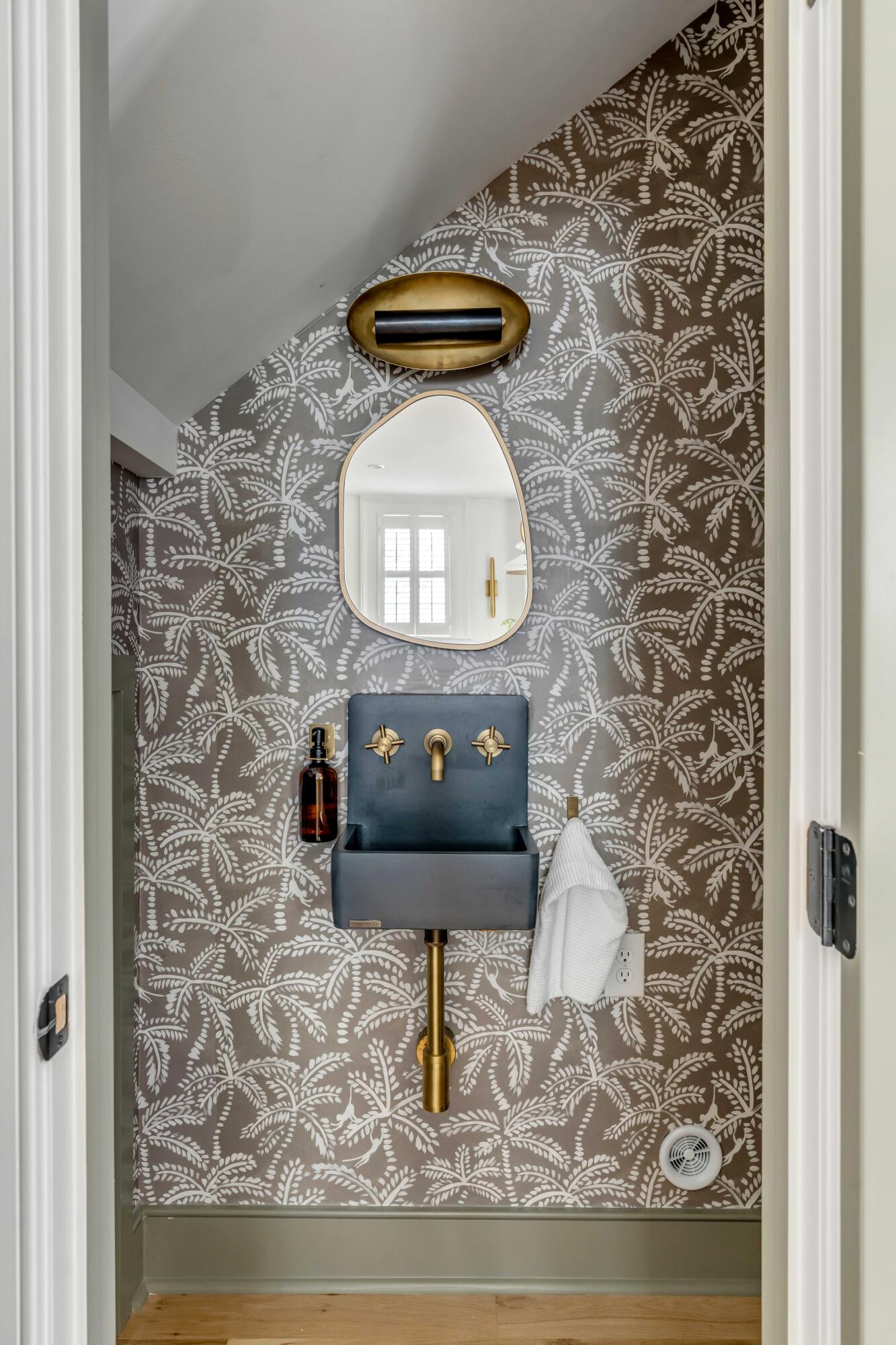 93 Beaufain Street # B