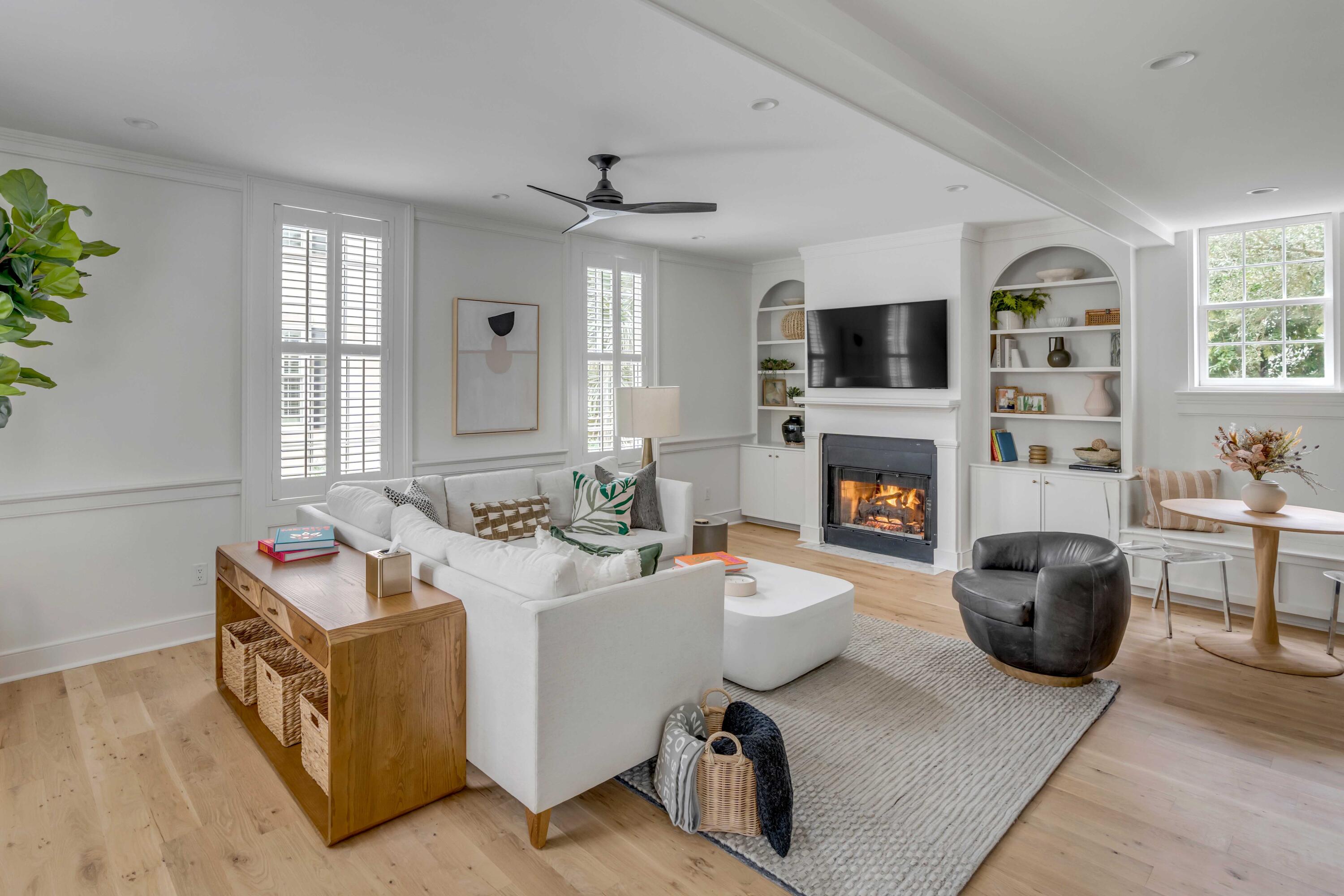 93 Beaufain Street # B