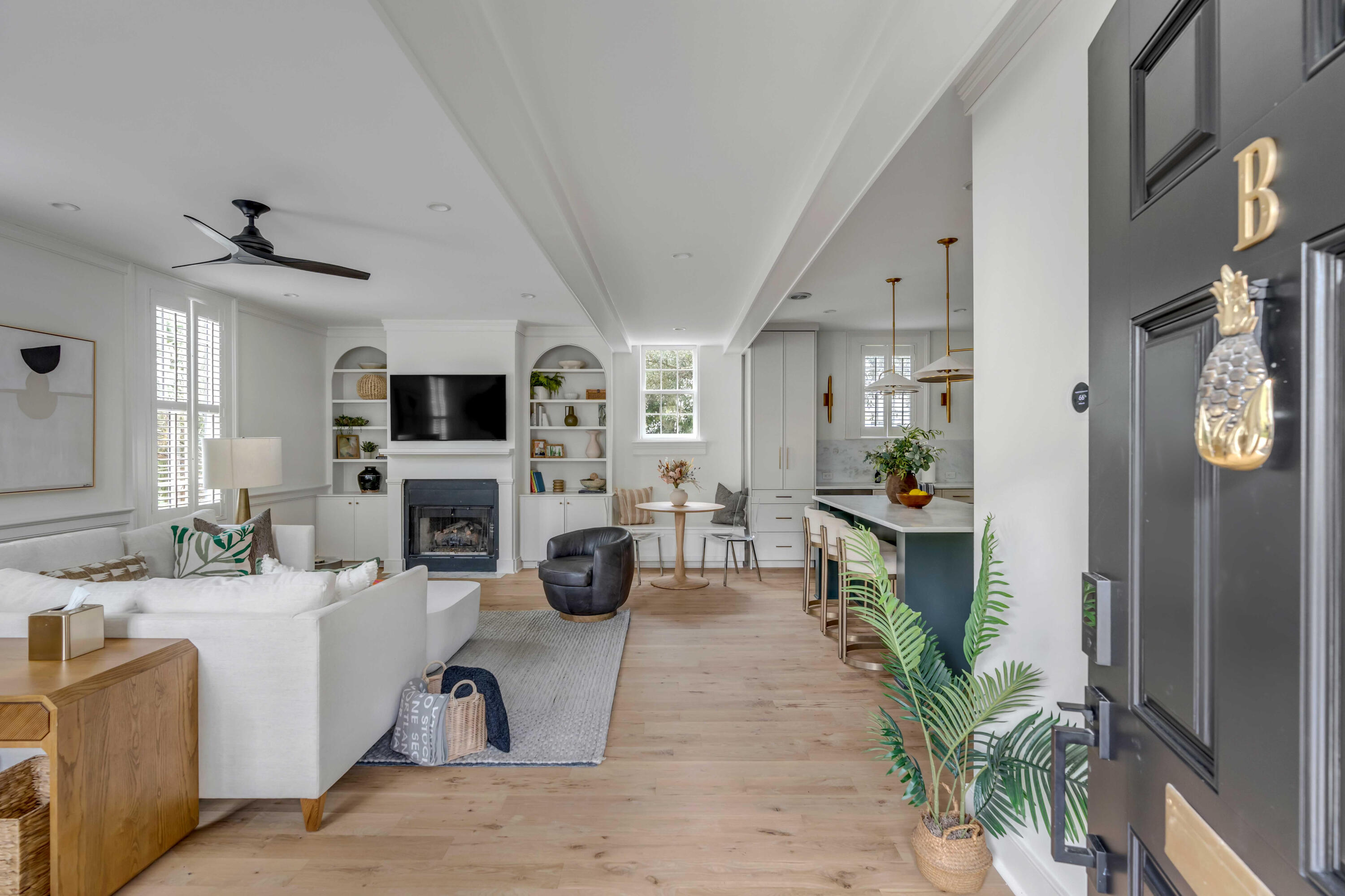 93 Beaufain Street # B