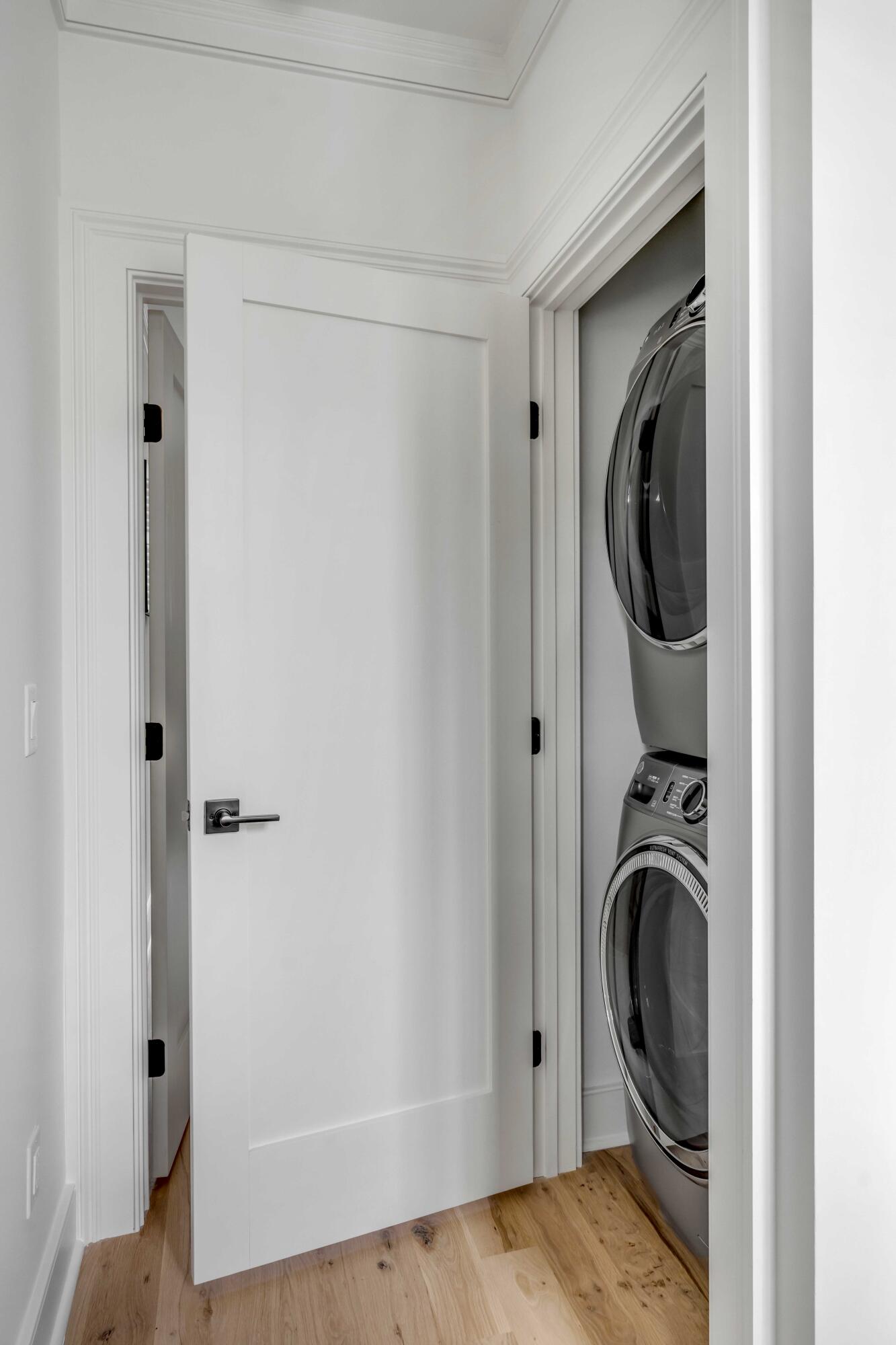 93 Beaufain Street # B