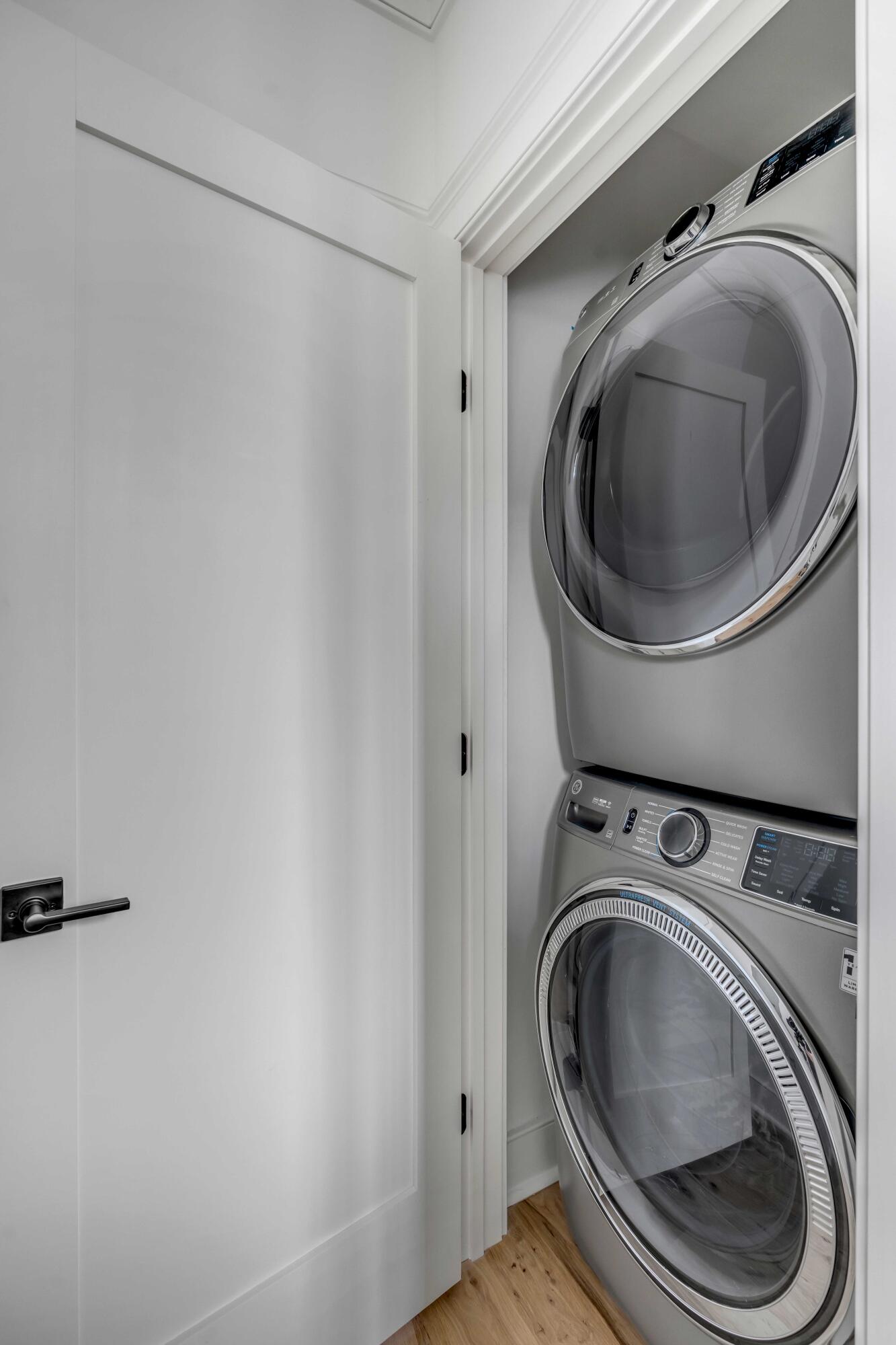 93 Beaufain Street # B