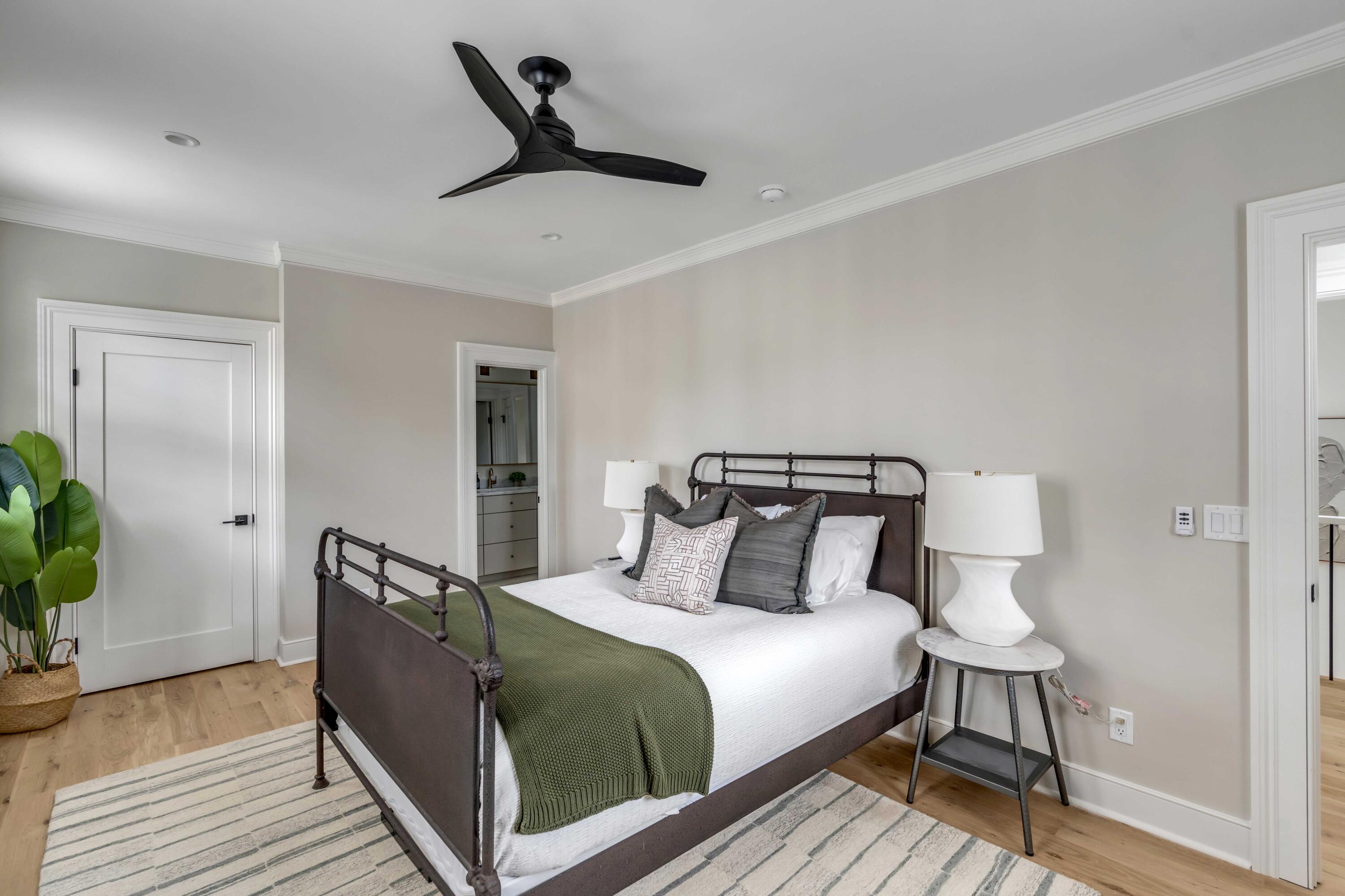 93 Beaufain Street # B