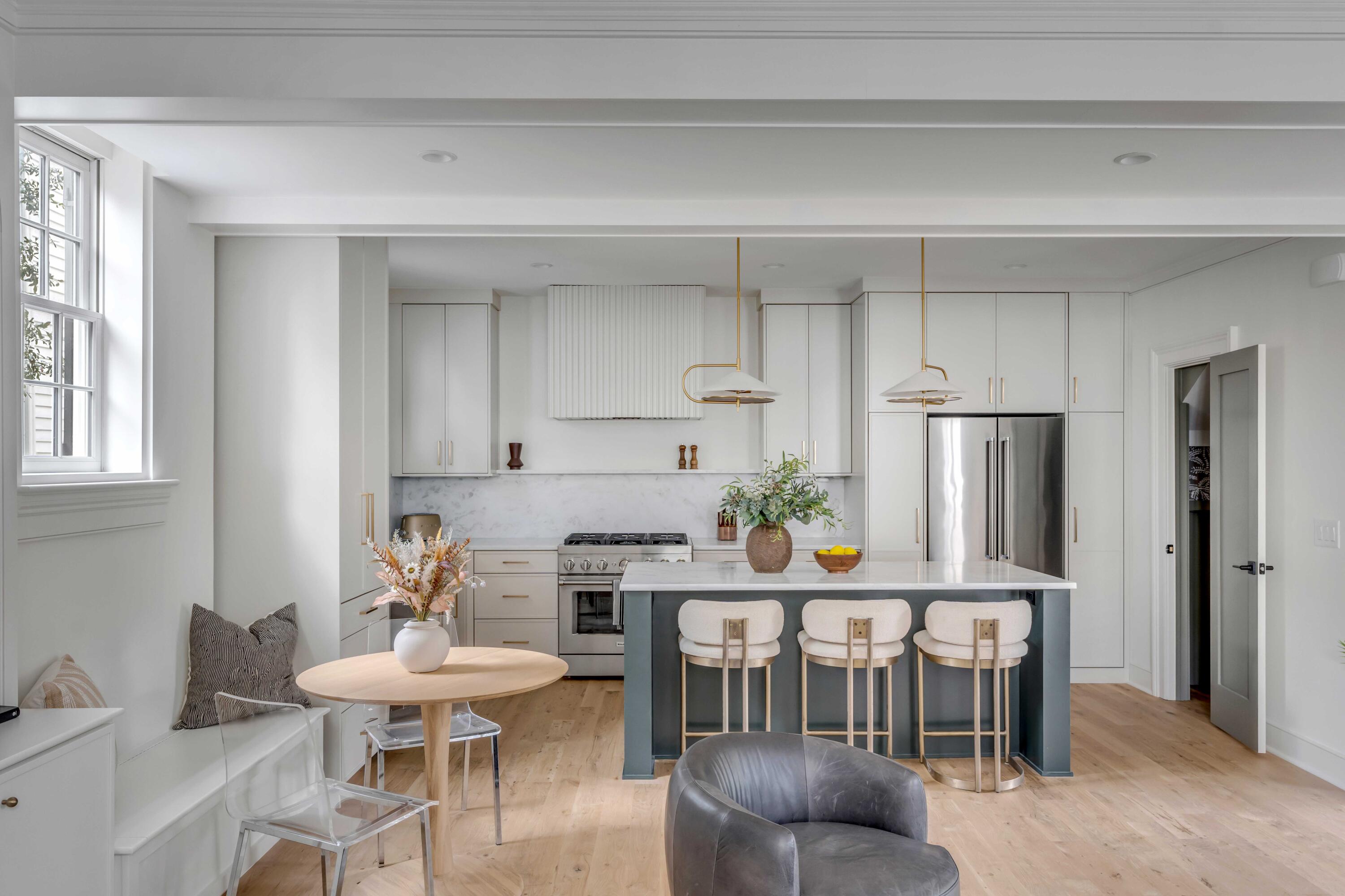 93 Beaufain Street # B