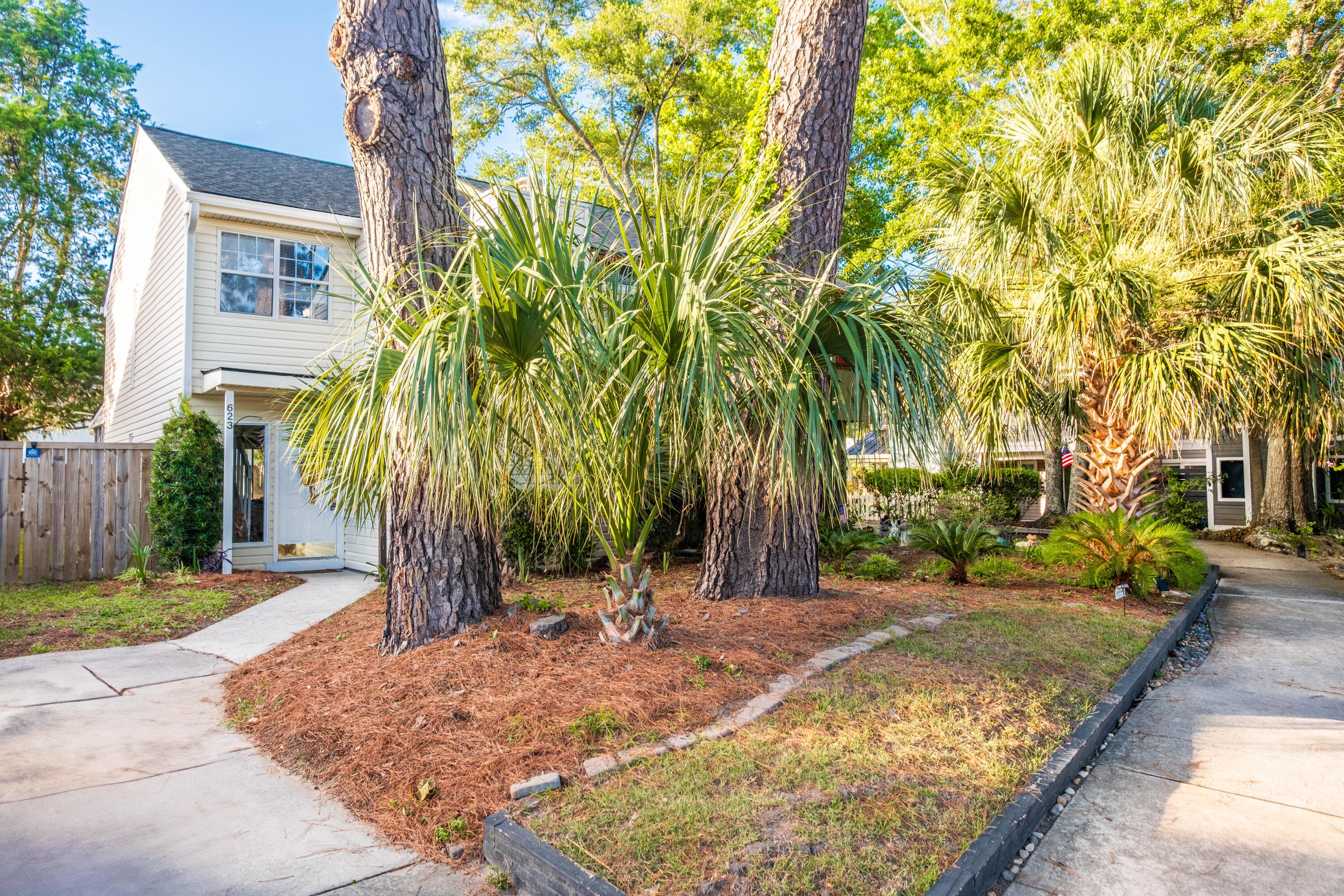 623 Bay Tree Court