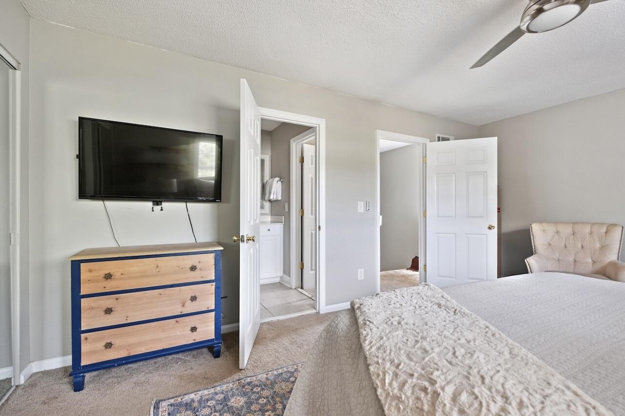 623 Bay Tree Court