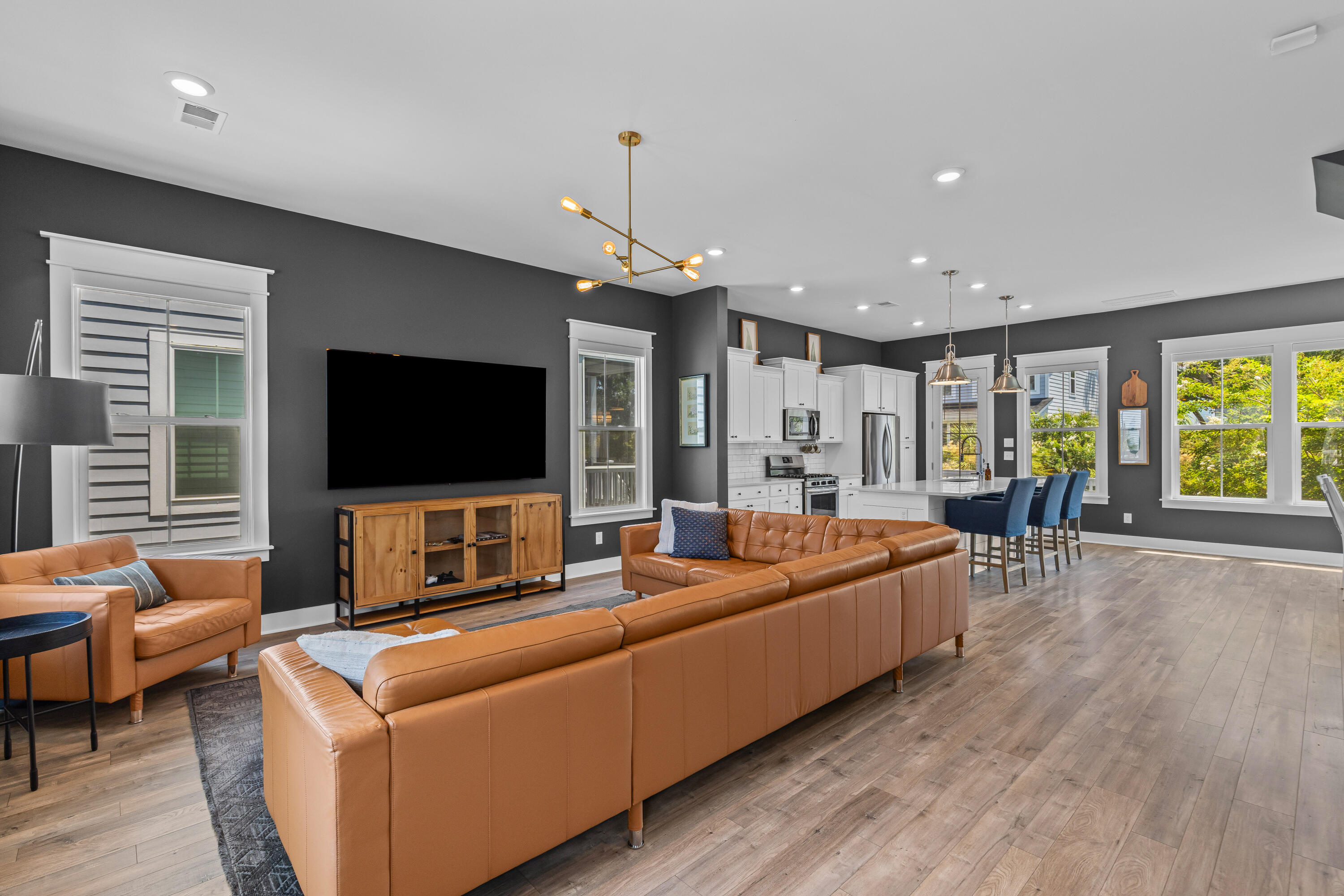 775 Forrest Drive Drive