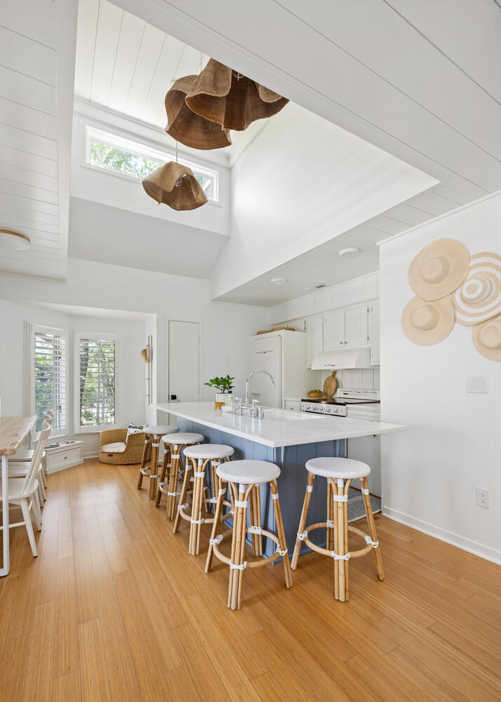 1634 Live Oak Park