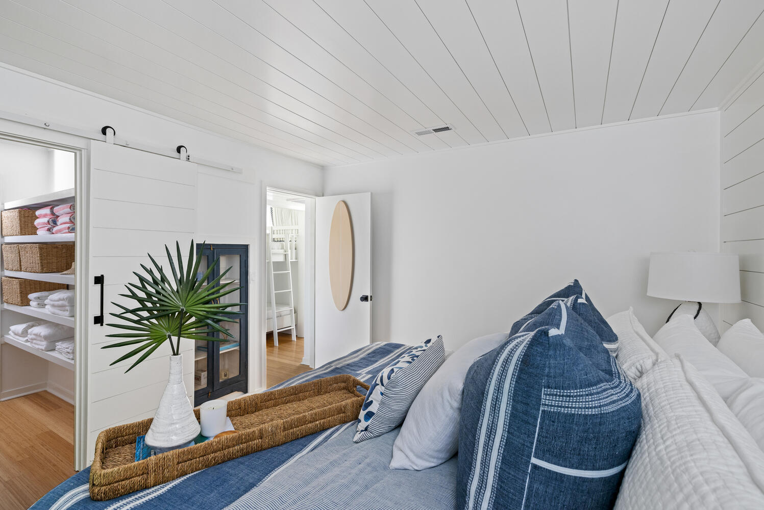 1634 Live Oak Park