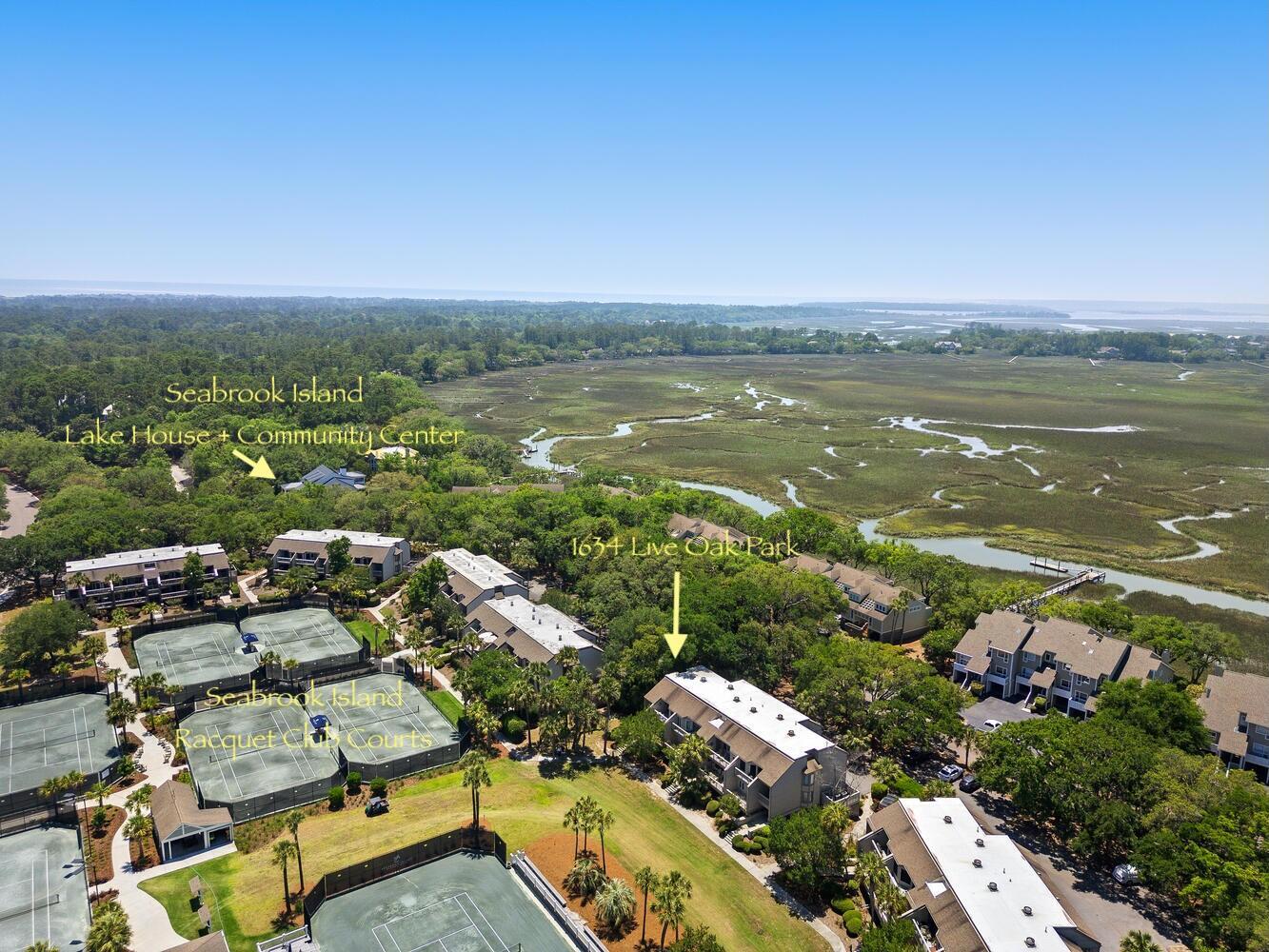 1634 Live Oak Park