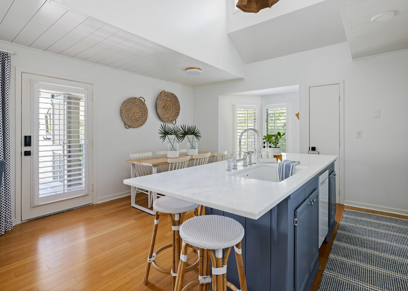 1634 Live Oak Park