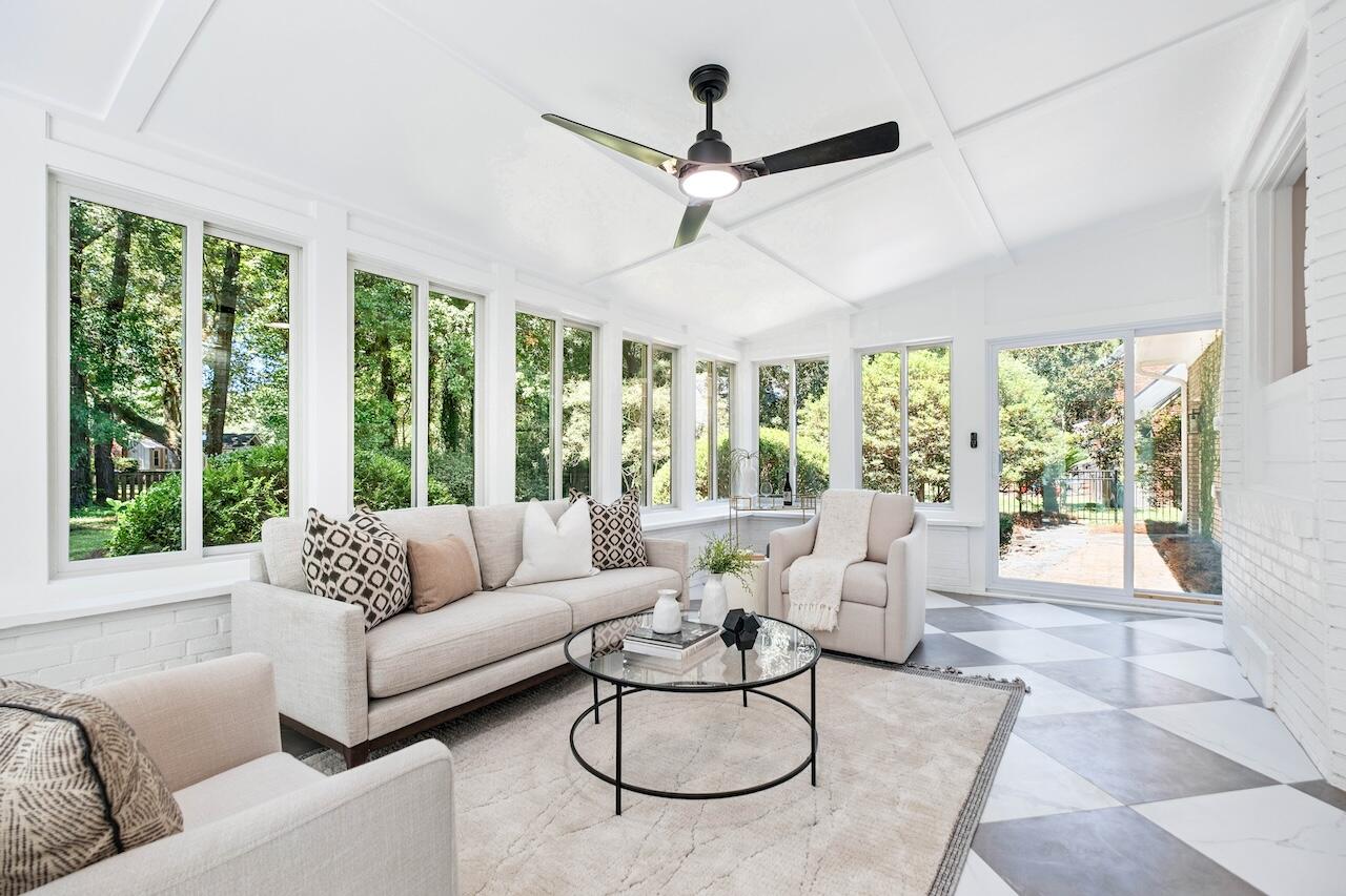 1014 Royalist Road