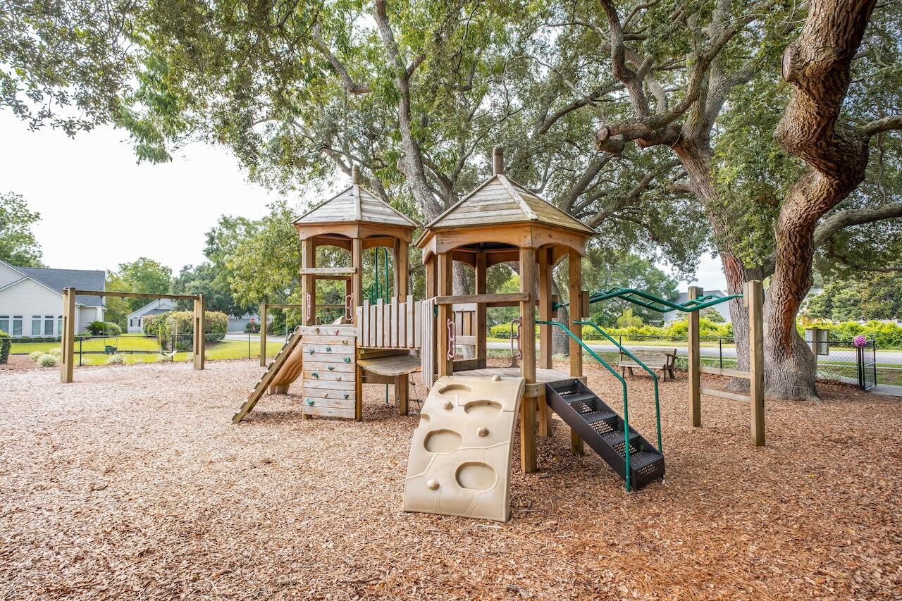 1332 Salt Marsh Cove