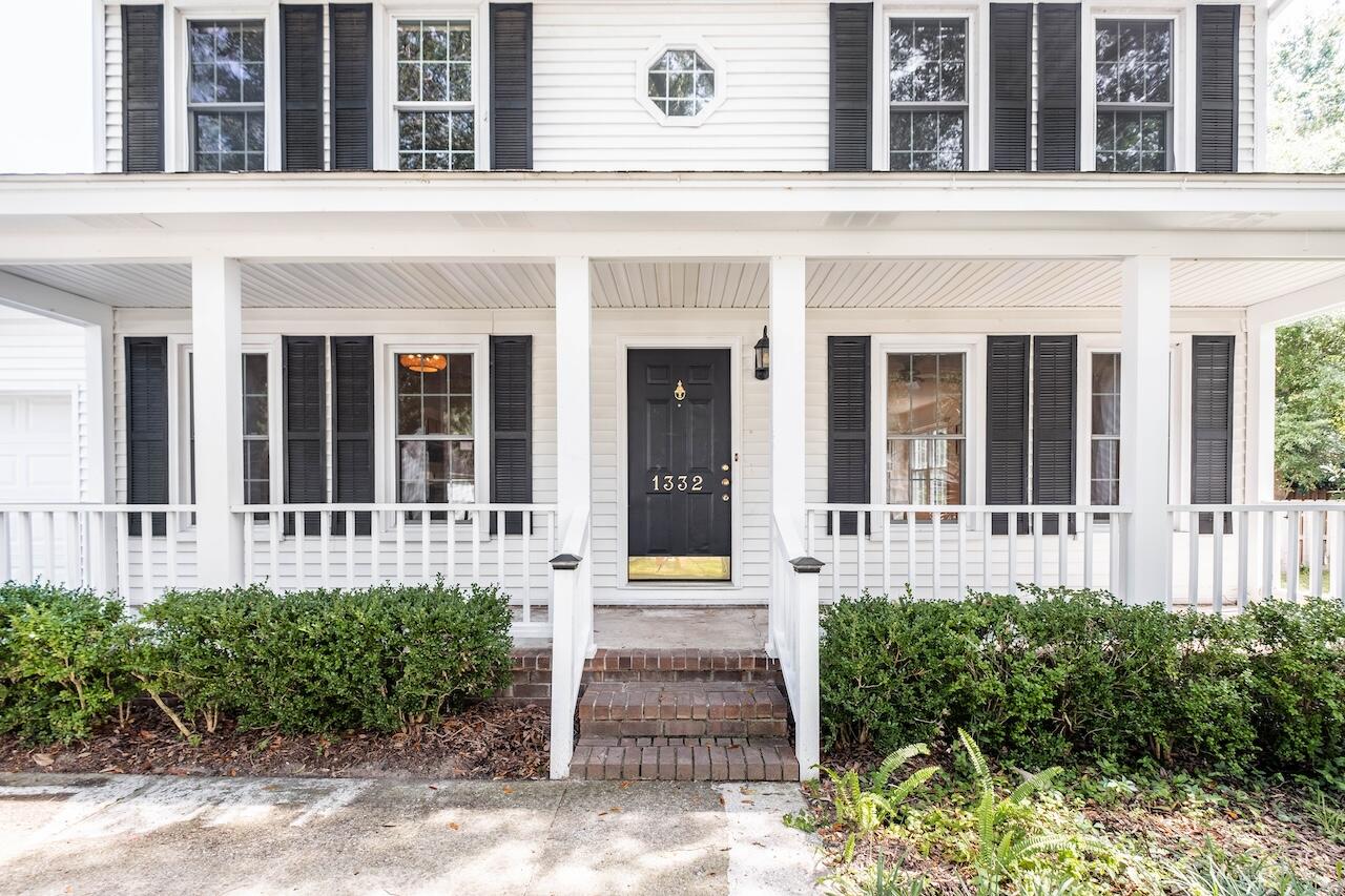 1332 Salt Marsh Cove