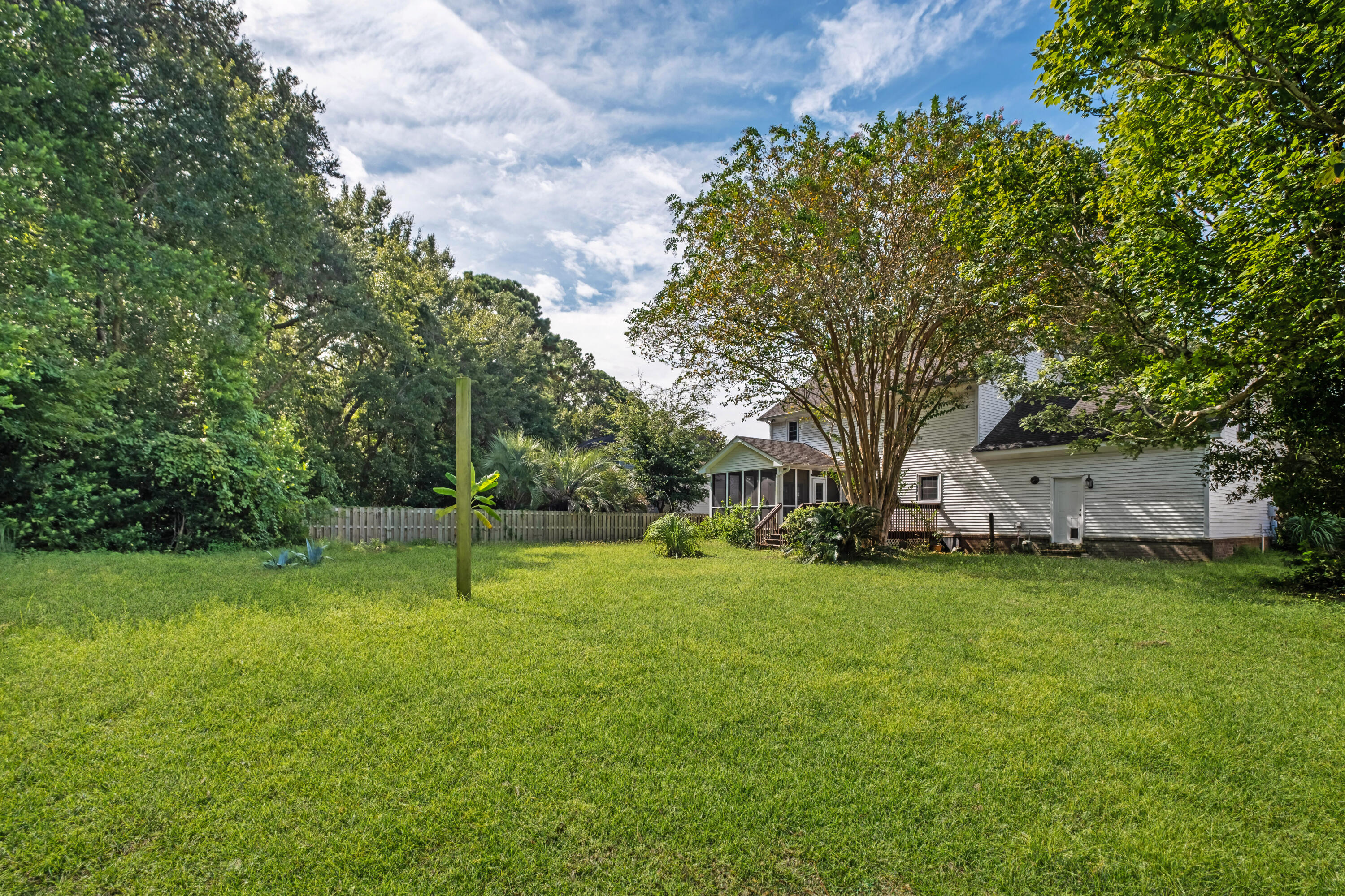 1332 Salt Marsh Cove