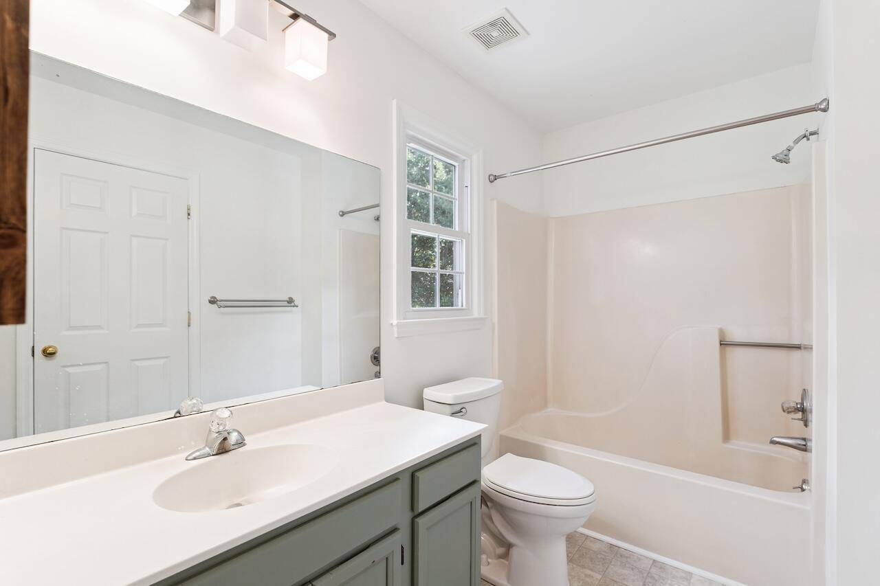 1332 Salt Marsh Cove