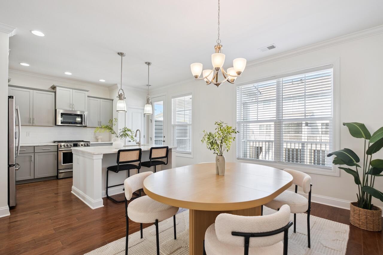 1617 Prince Edward Street