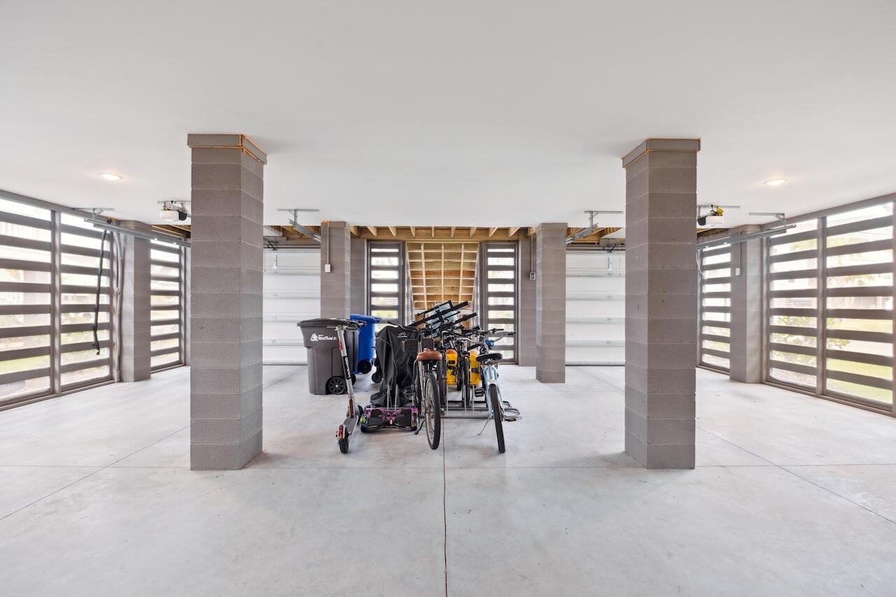 1684 Farmers Way
