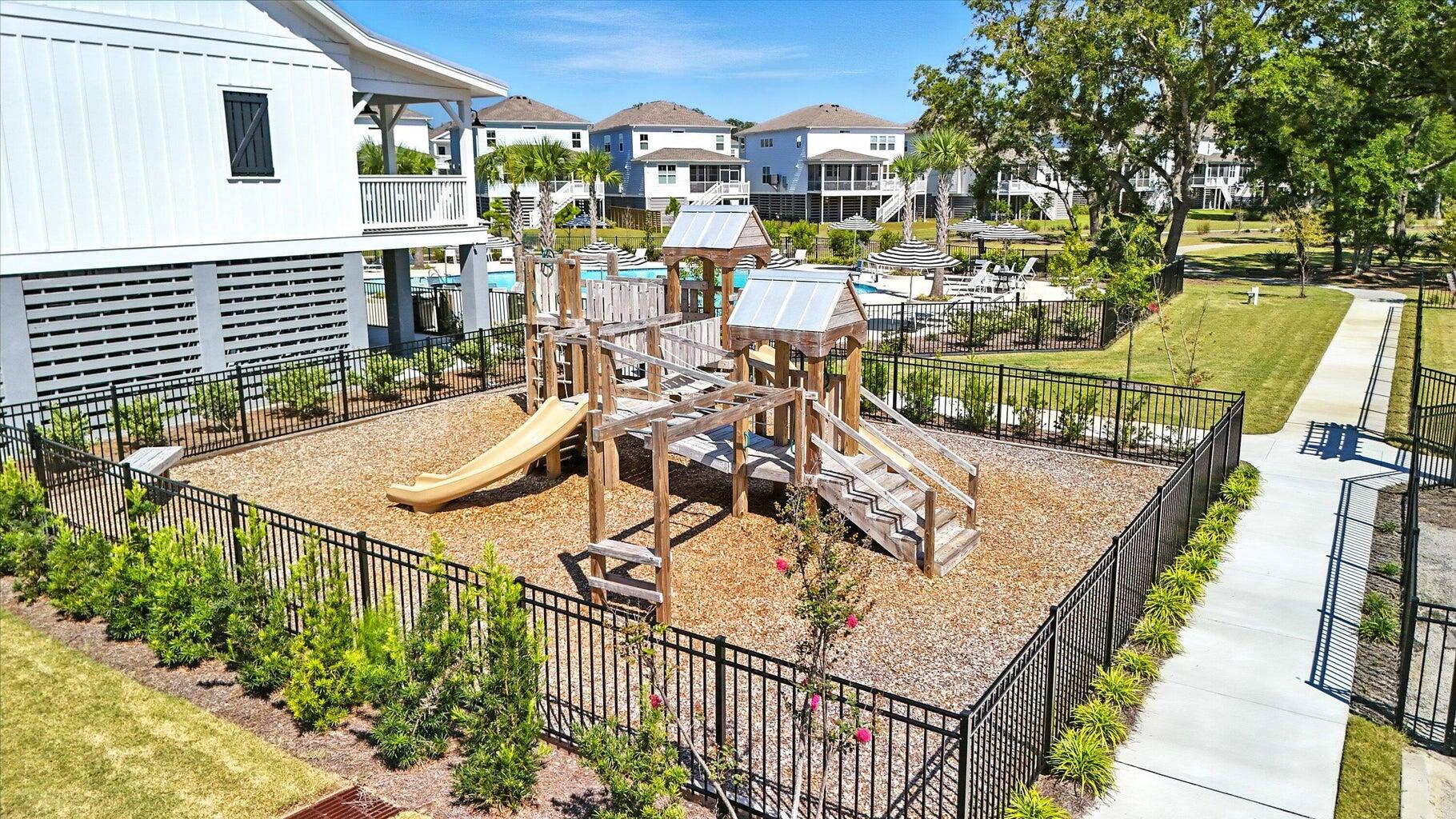 1684 Farmers Way