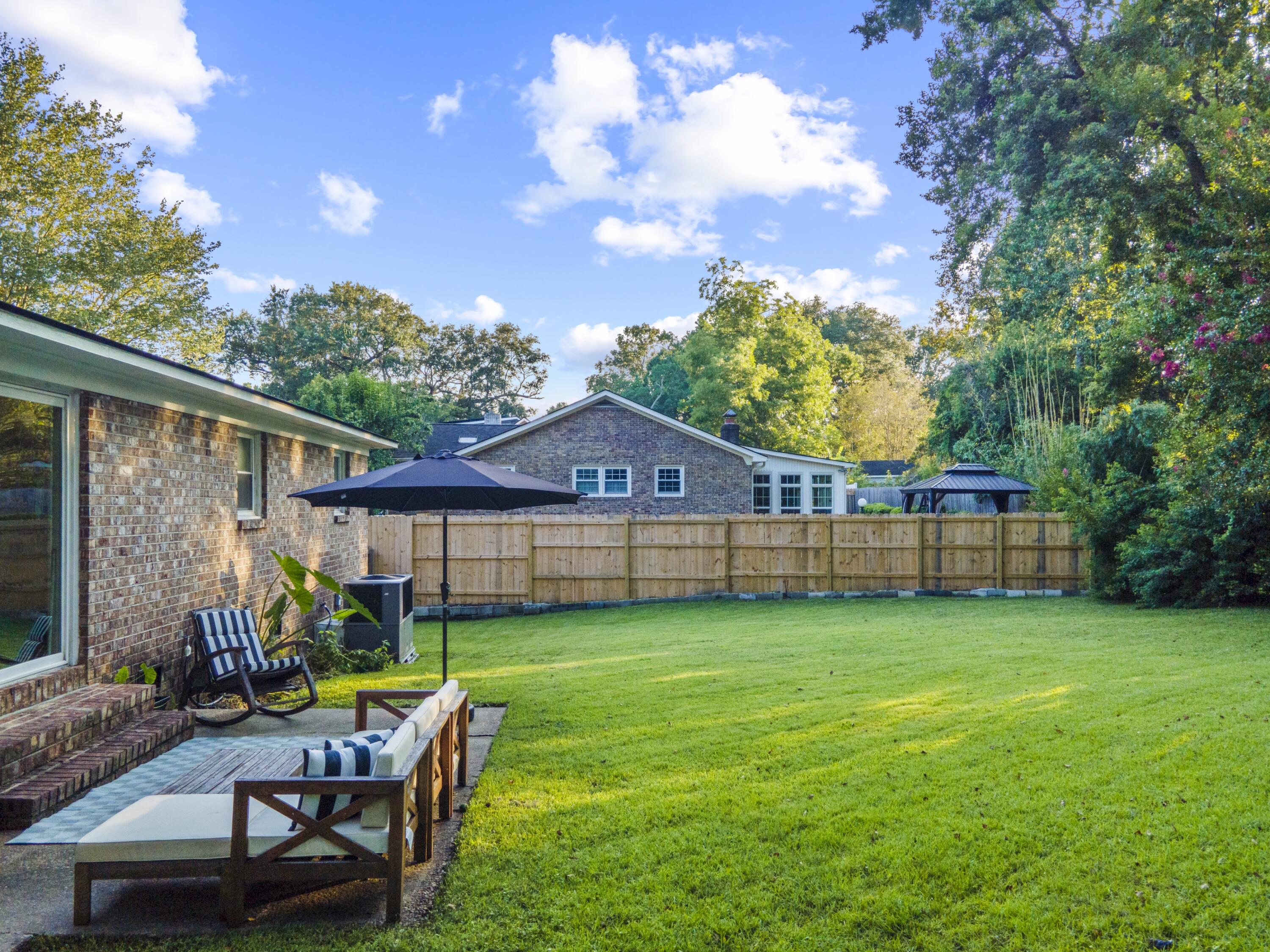 1242 Springhill Road