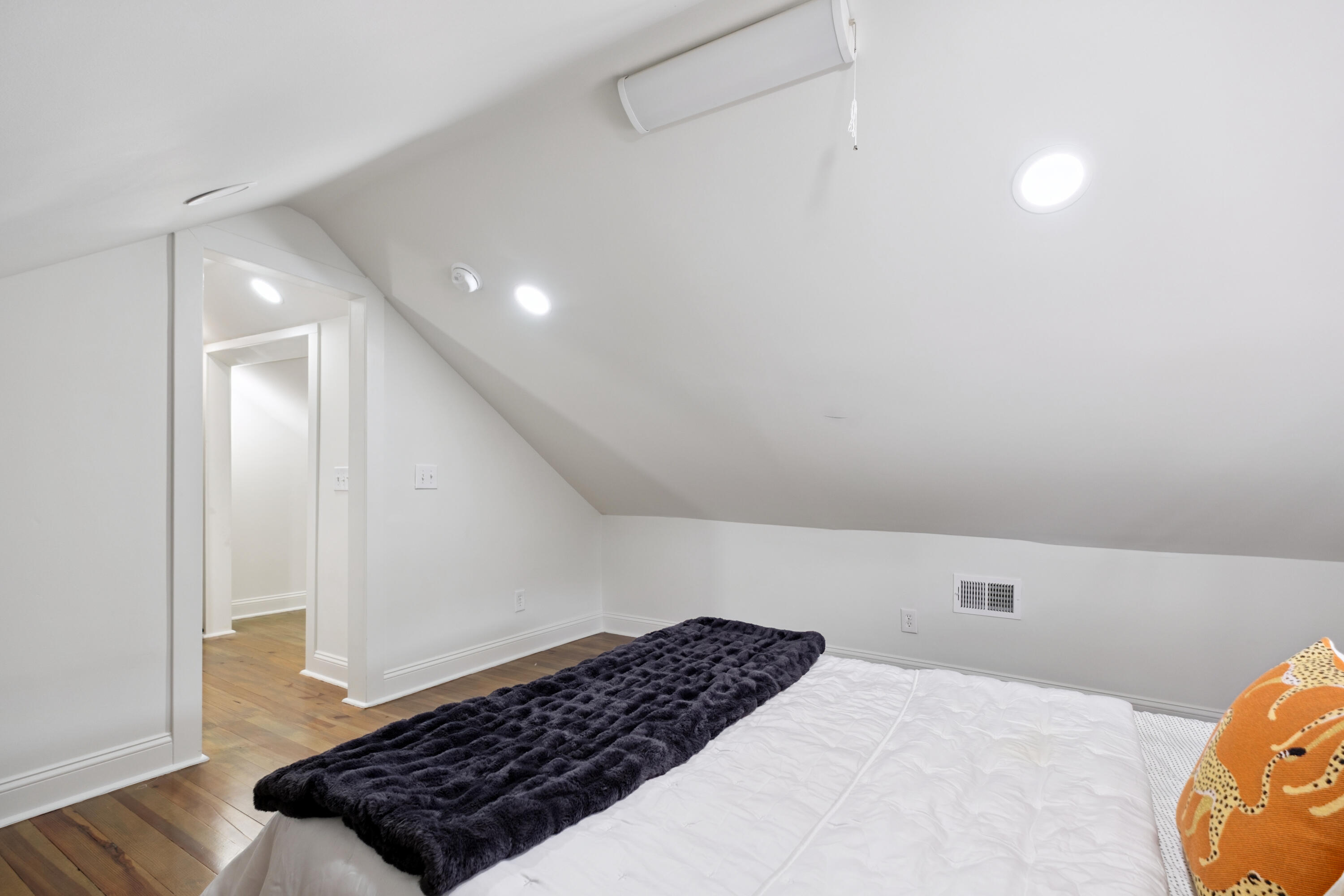 272 Coming Street # C