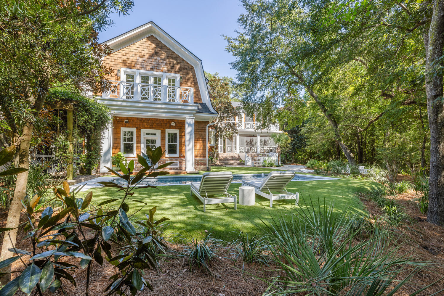 232 Delahow Street