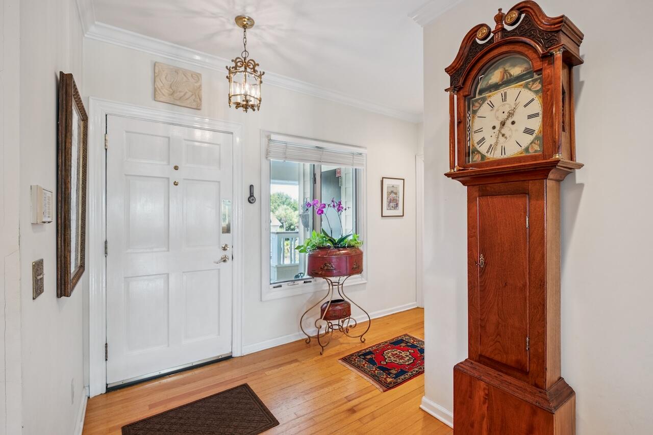 1551 Ben Sawyer Boulevard # J, Mount Pleasant Unit: 5-J