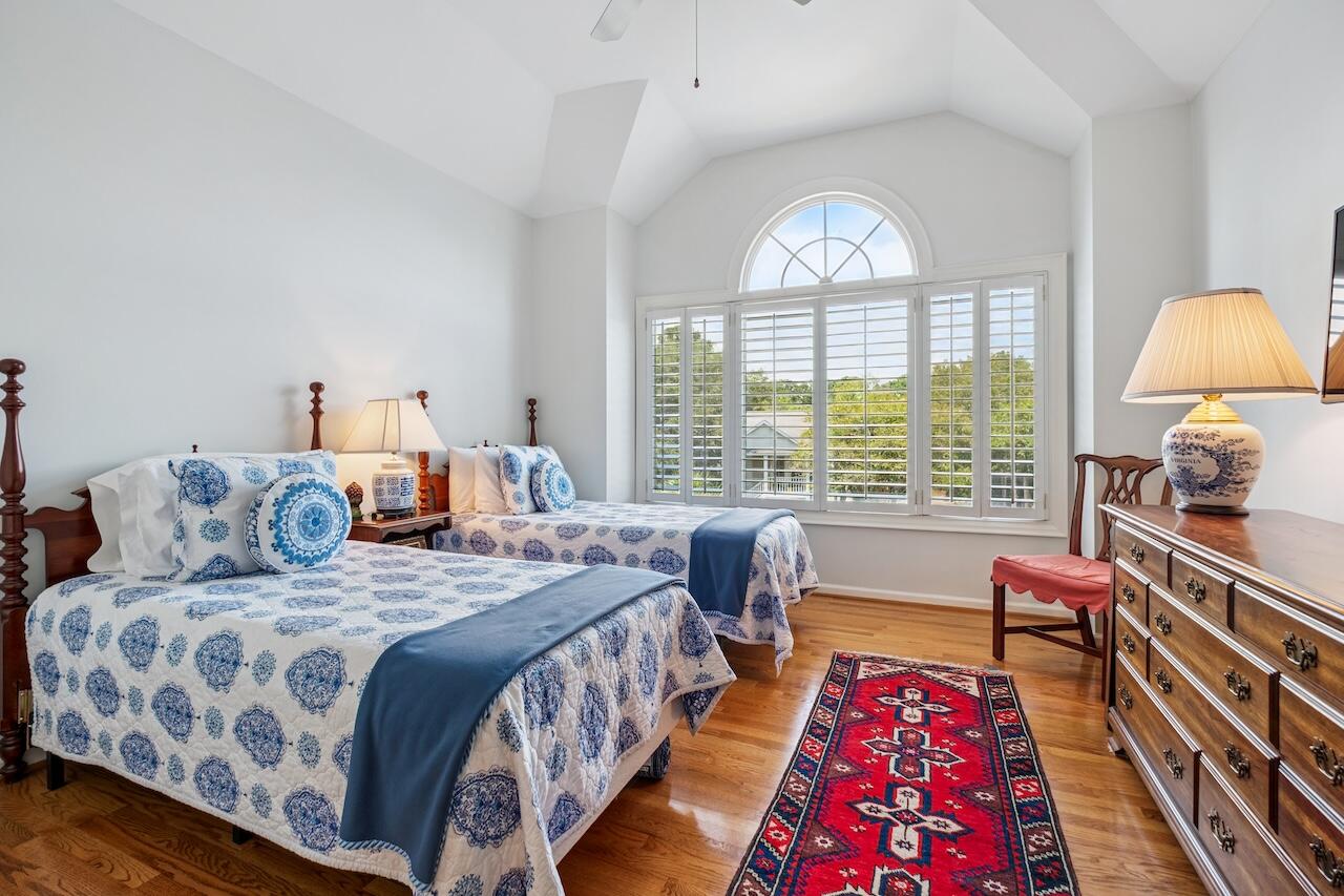 1551 Ben Sawyer Boulevard # J, Mount Pleasant Unit: 5-J