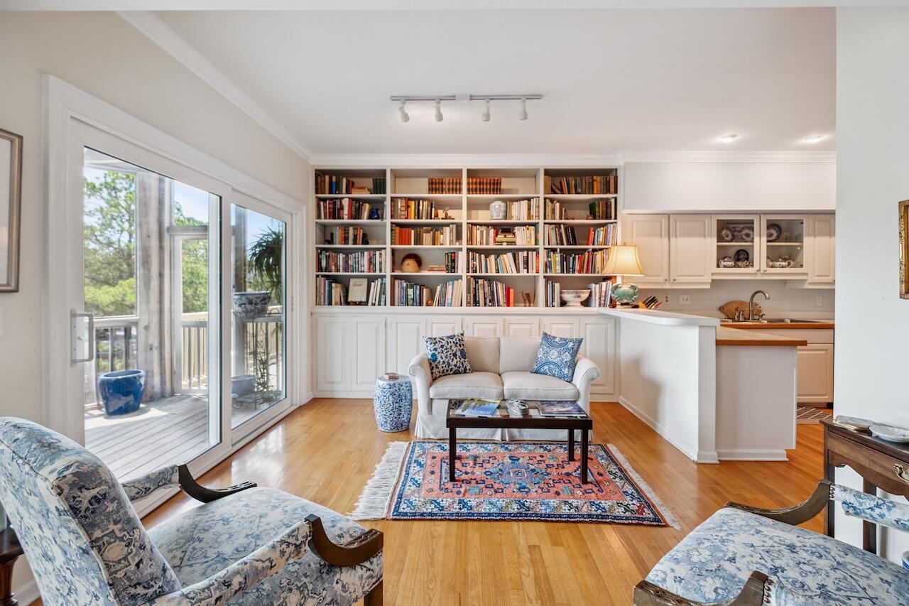 1551 Ben Sawyer Boulevard # J, Mount Pleasant Unit: 5-J