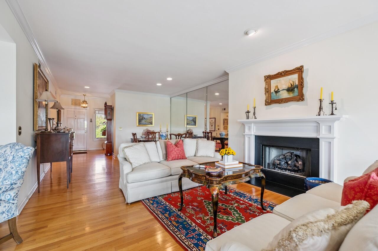 1551 Ben Sawyer Boulevard # J, Mount Pleasant Unit: 5-J