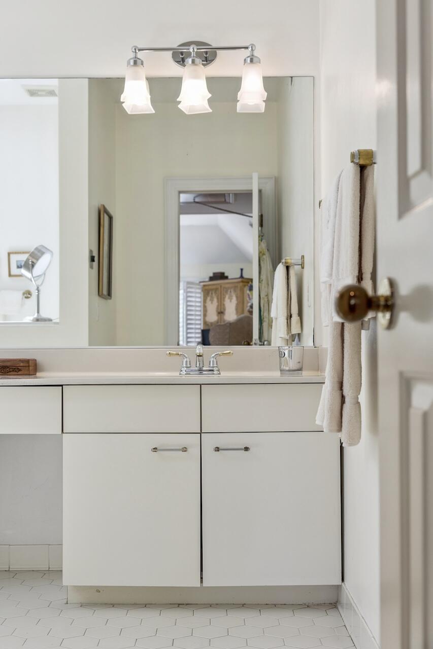 1551 Ben Sawyer Boulevard # J, Mount Pleasant Unit: 5-J