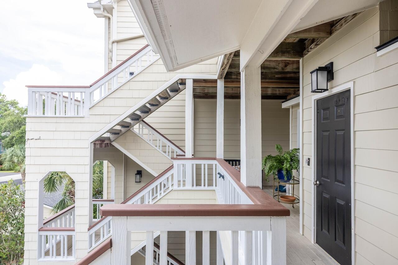 1551 Ben Sawyer Boulevard # J, Mount Pleasant Unit: 5-J