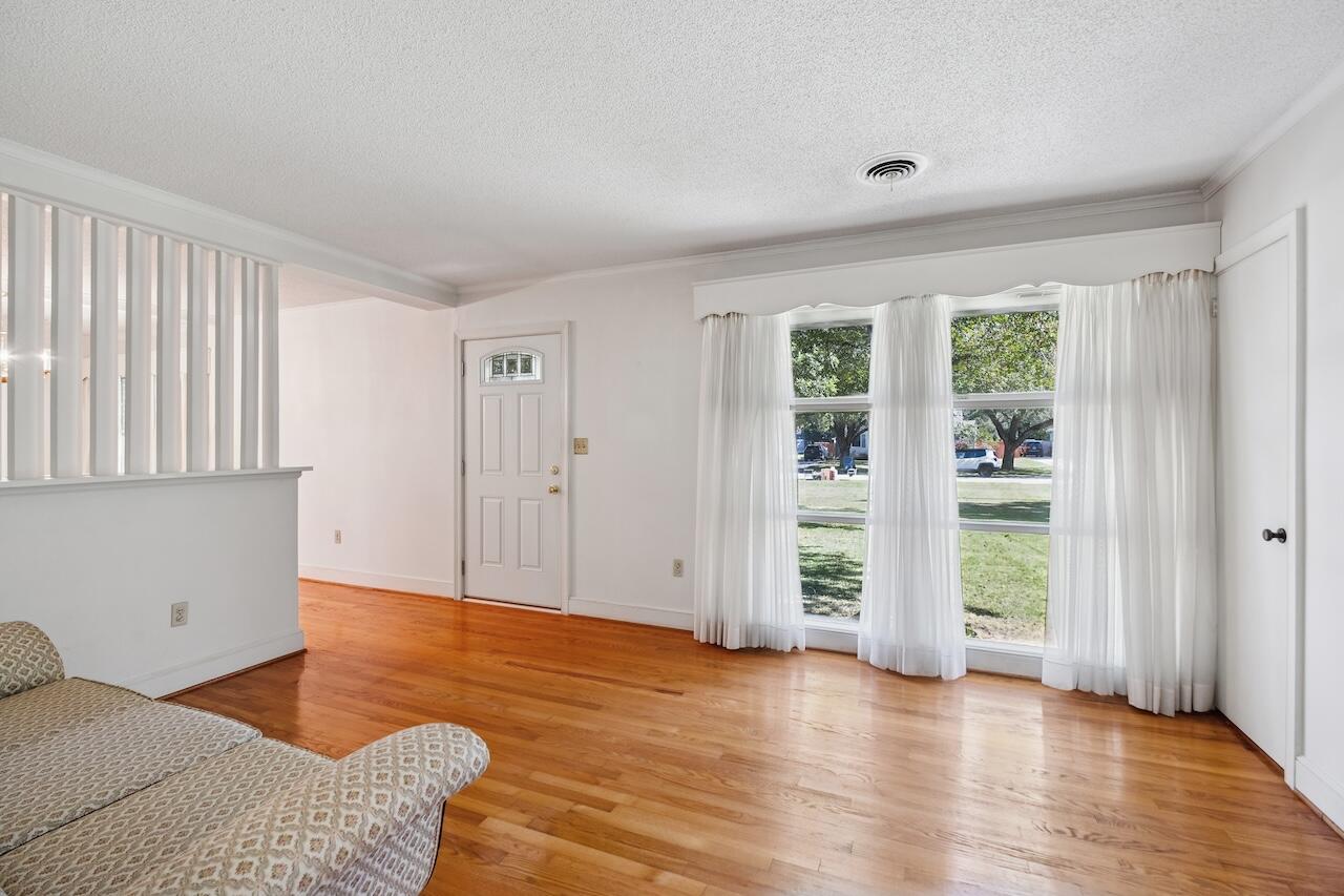 5119 Parkside Drive, North Charleston