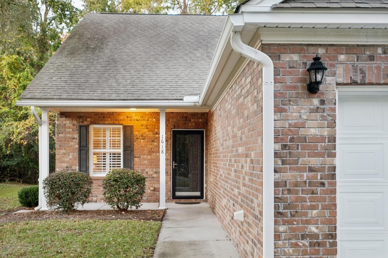 1618 Saint Johns Parrish Way